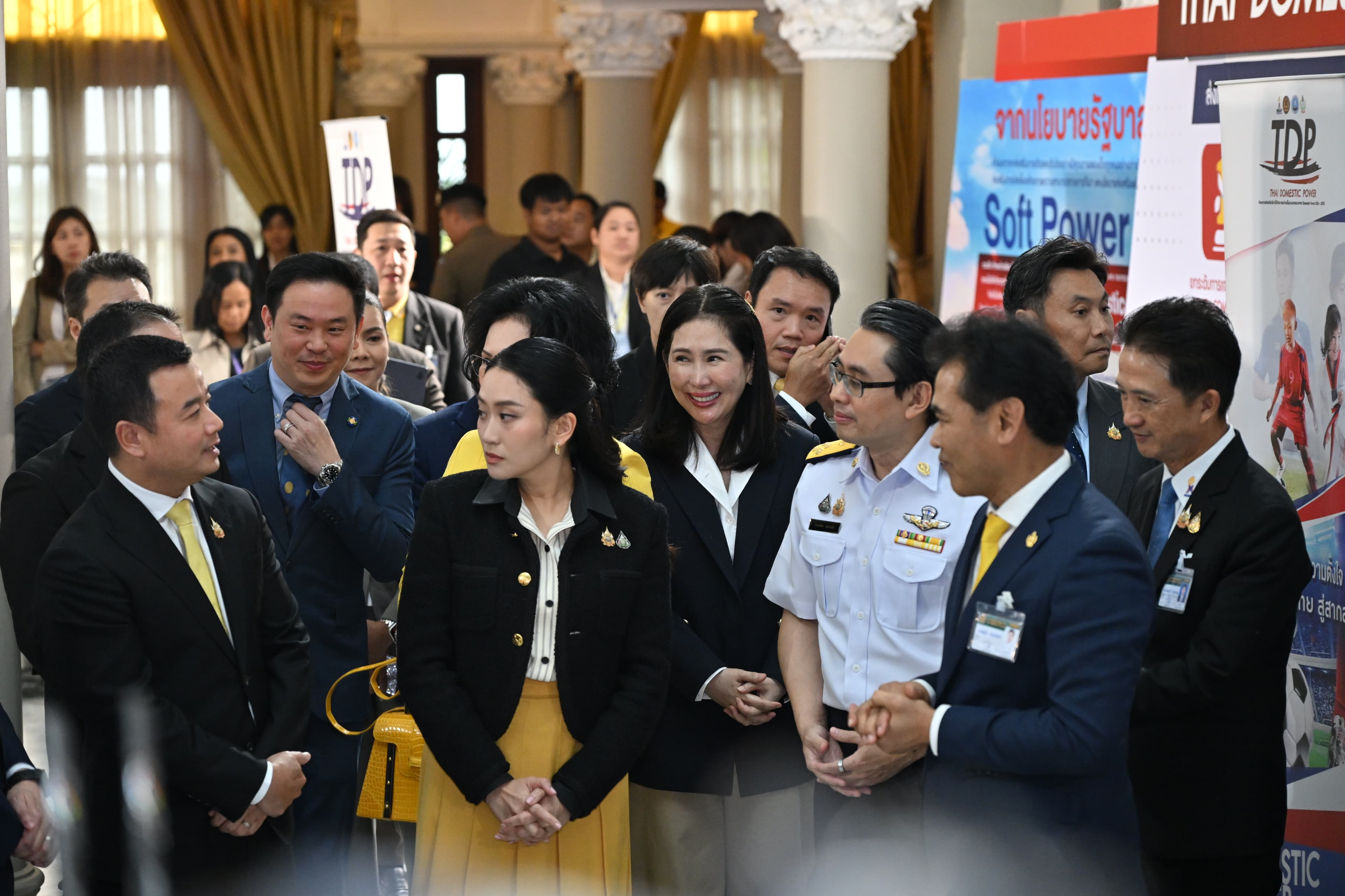 รูปภาพแกลเลอรี