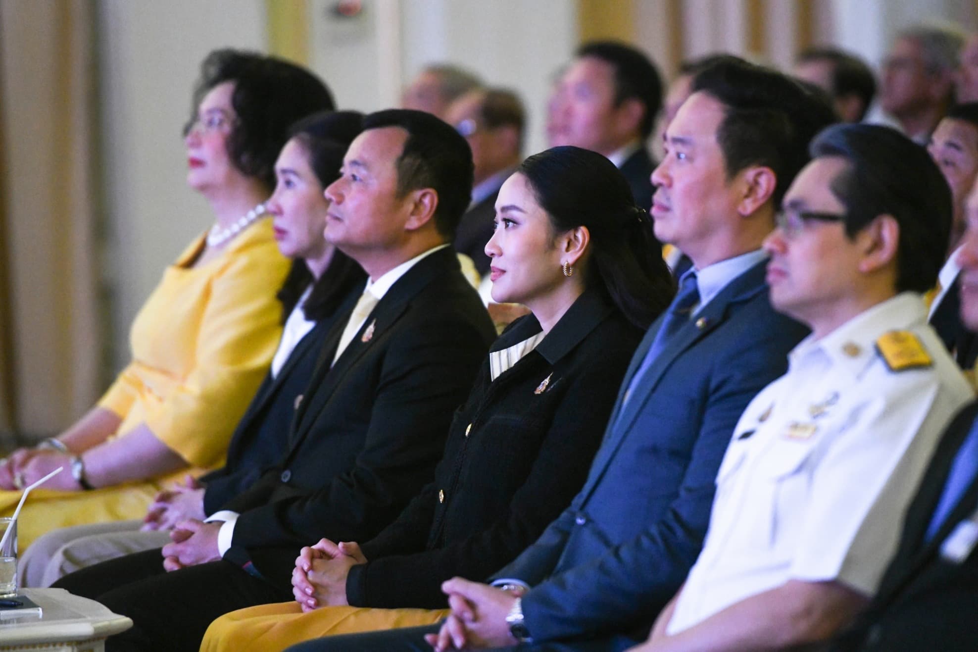 รูปภาพแกลเลอรี
