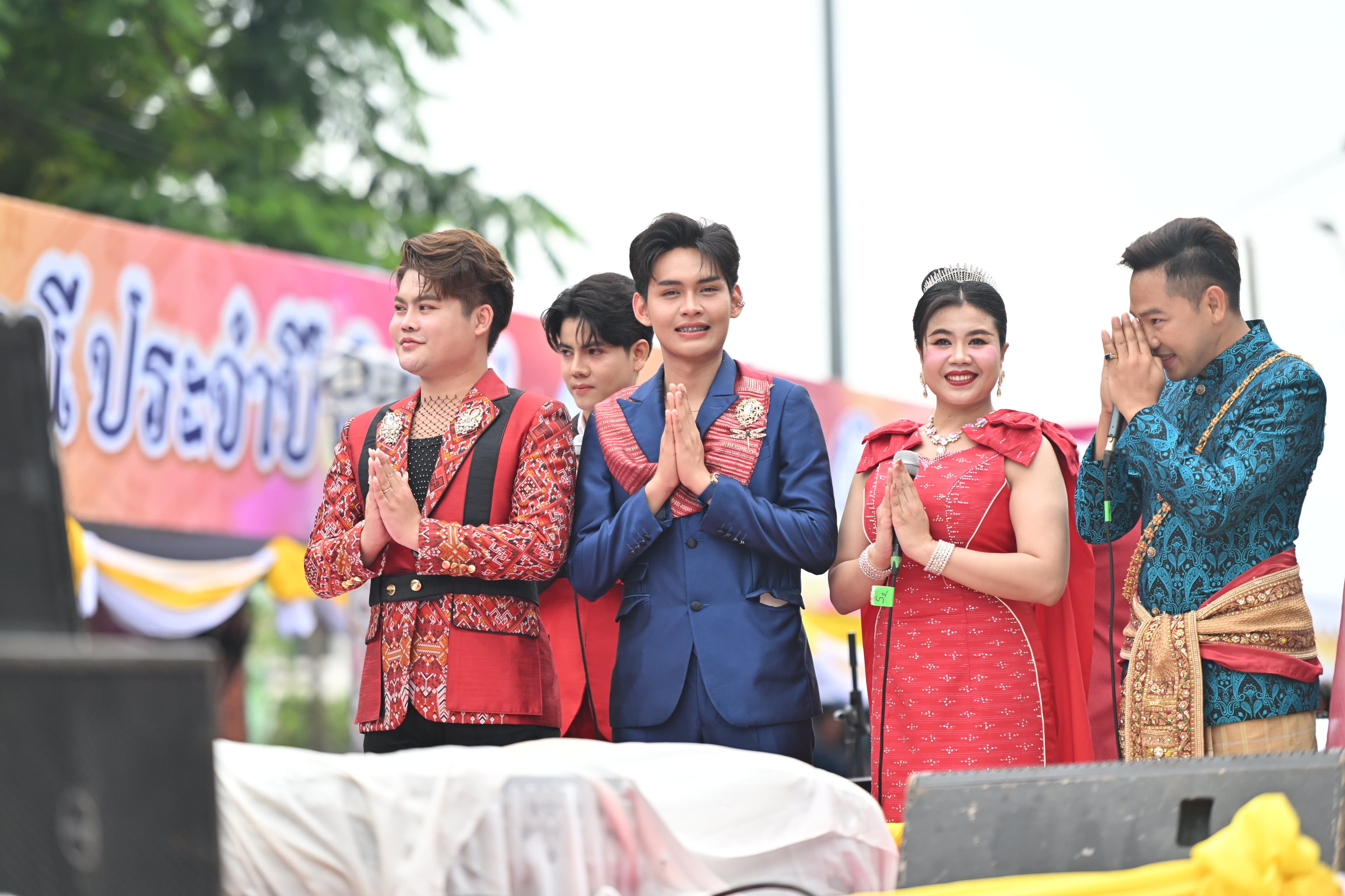 รูปภาพแกลเลอรี