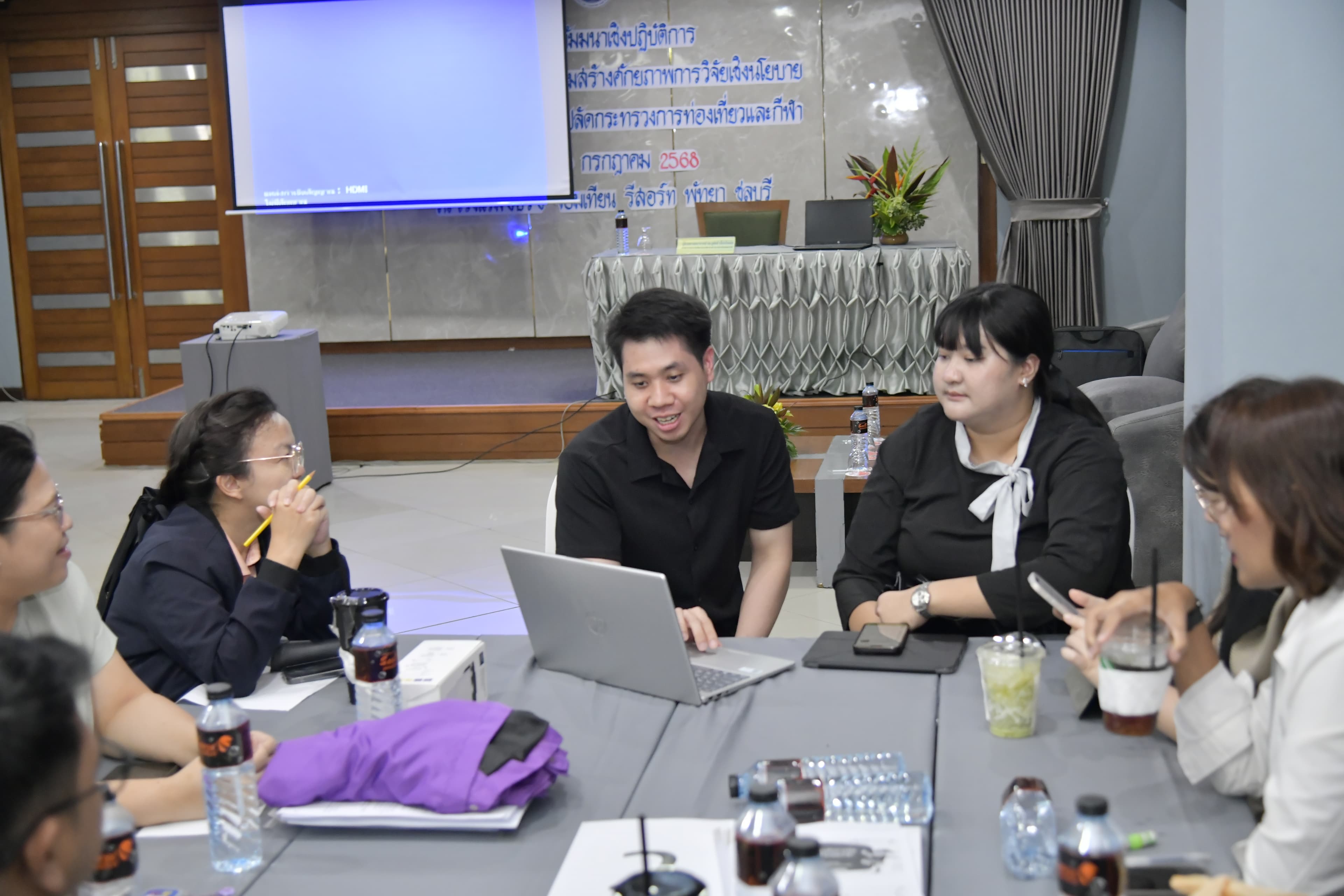 รูปภาพแกลเลอรี