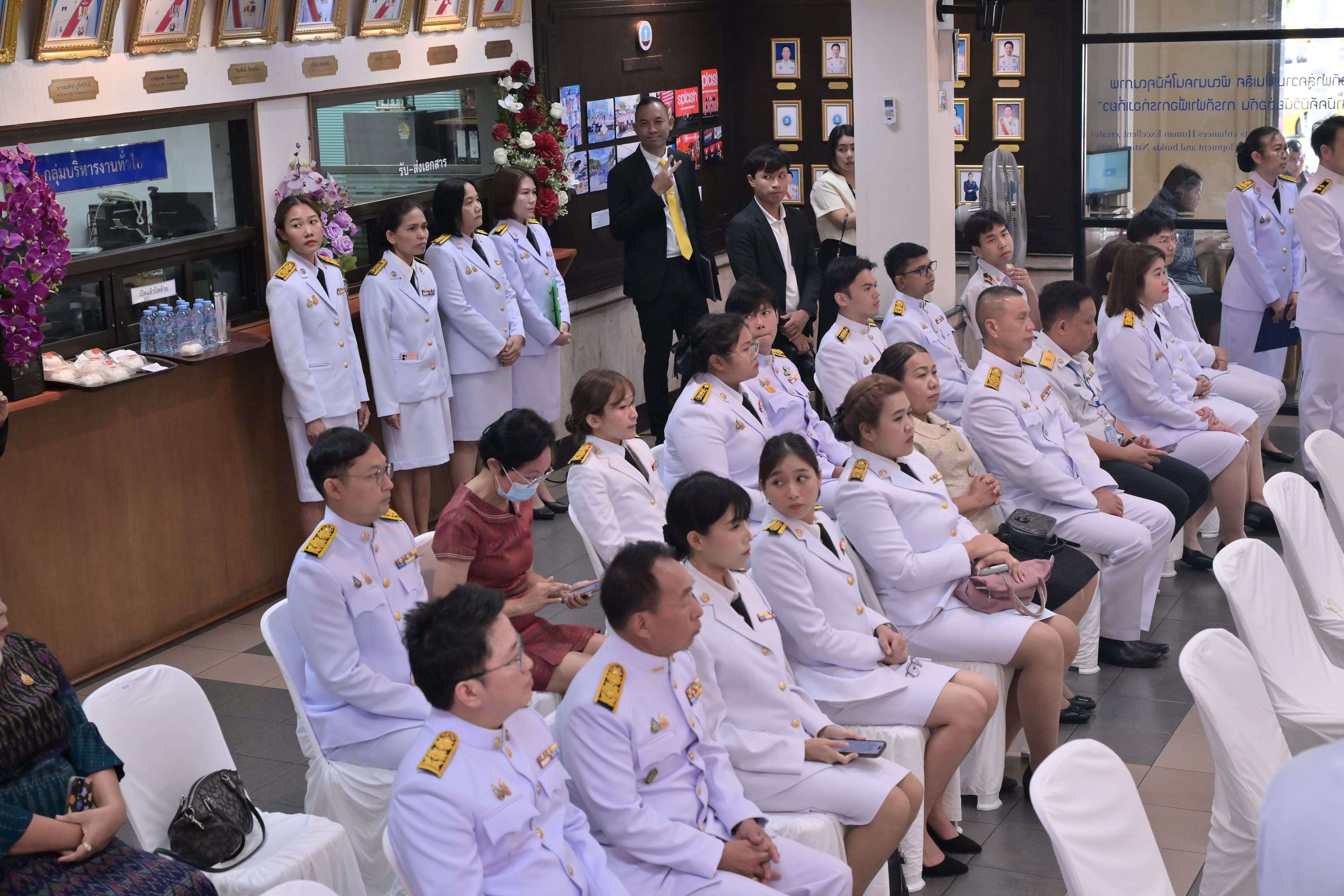 รูปภาพแกลเลอรี