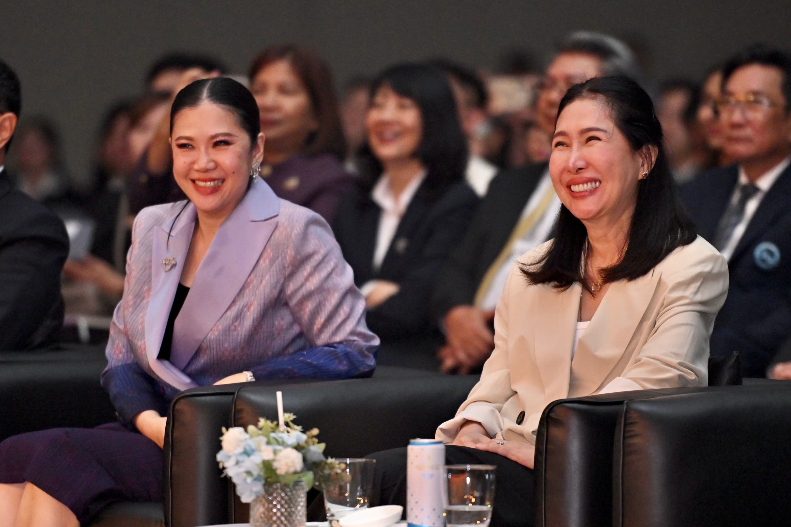 รูปภาพแกลเลอรี