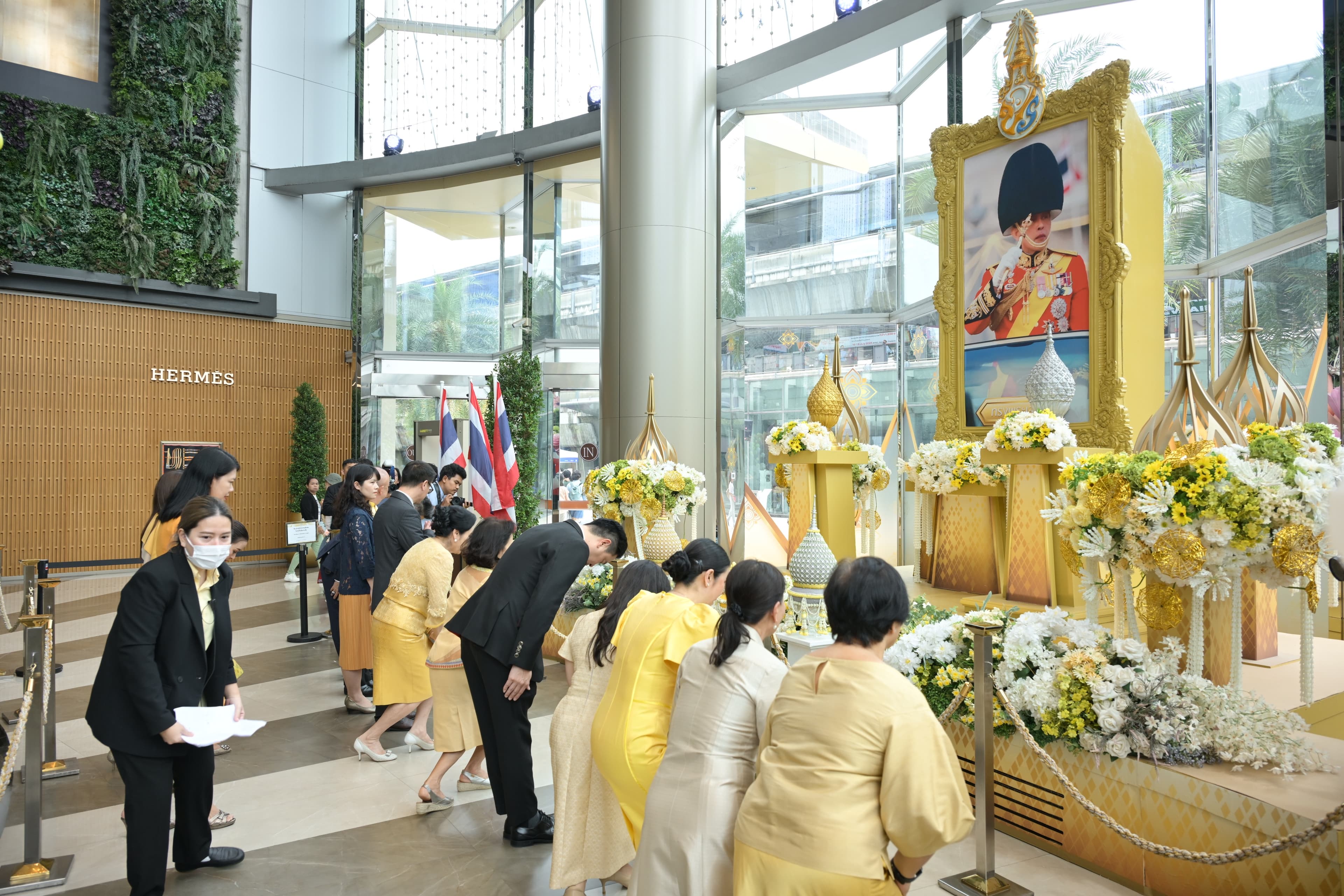 รูปภาพแกลเลอรี