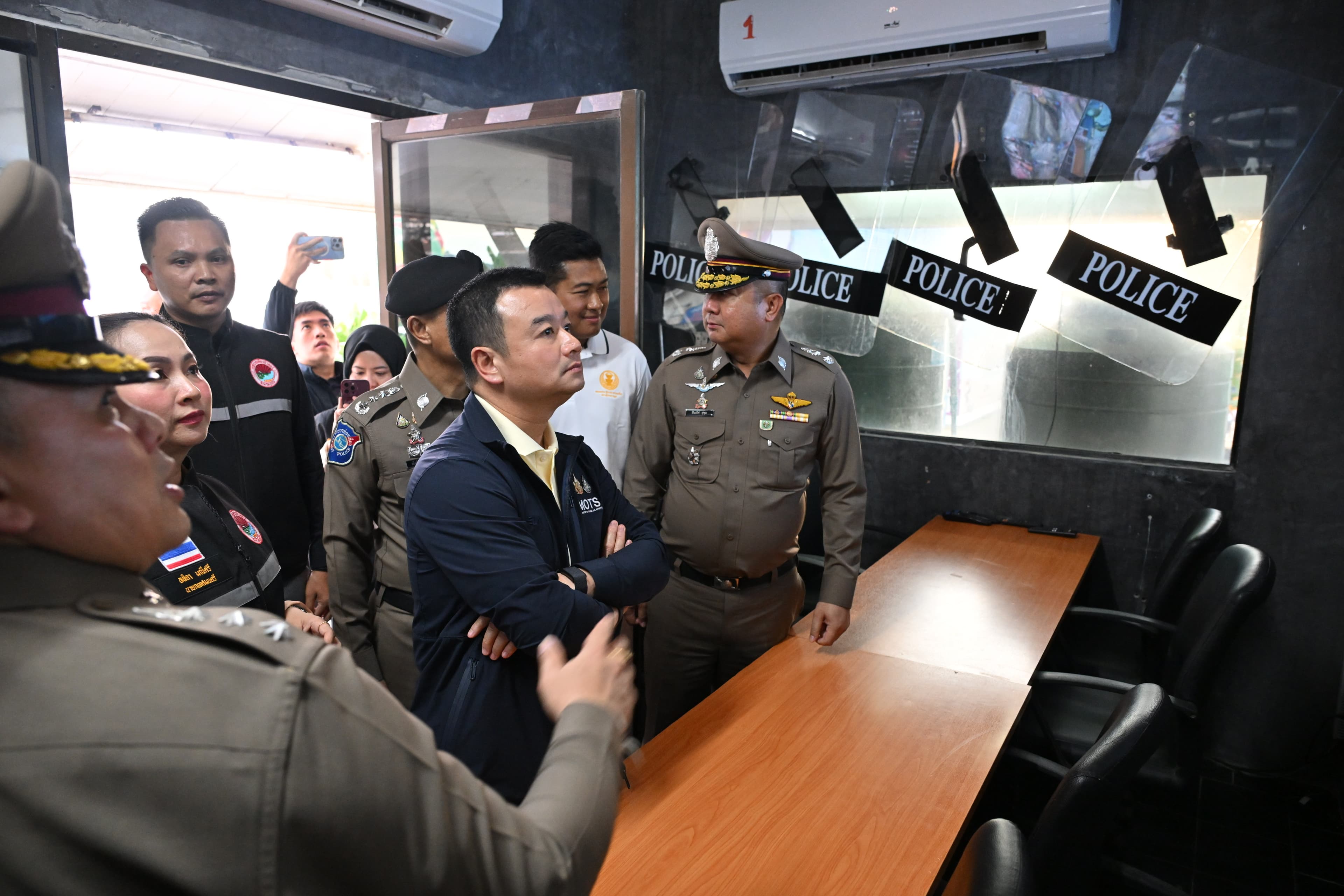 รูปภาพแกลเลอรี