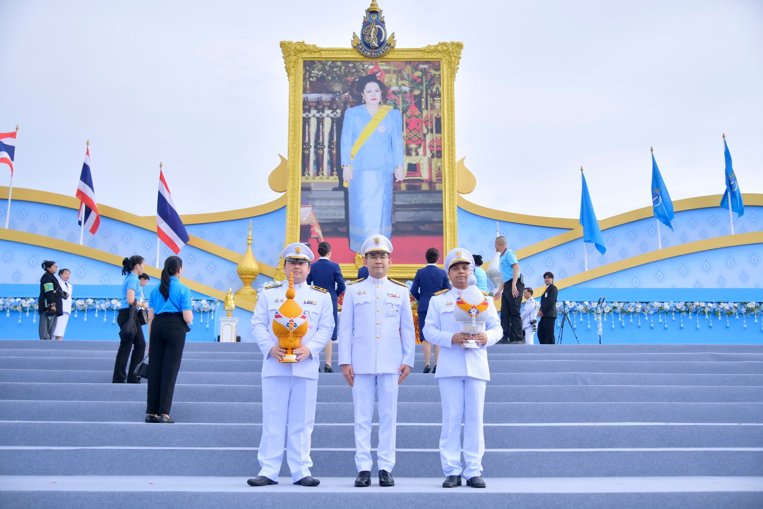 รูปภาพแกลเลอรี