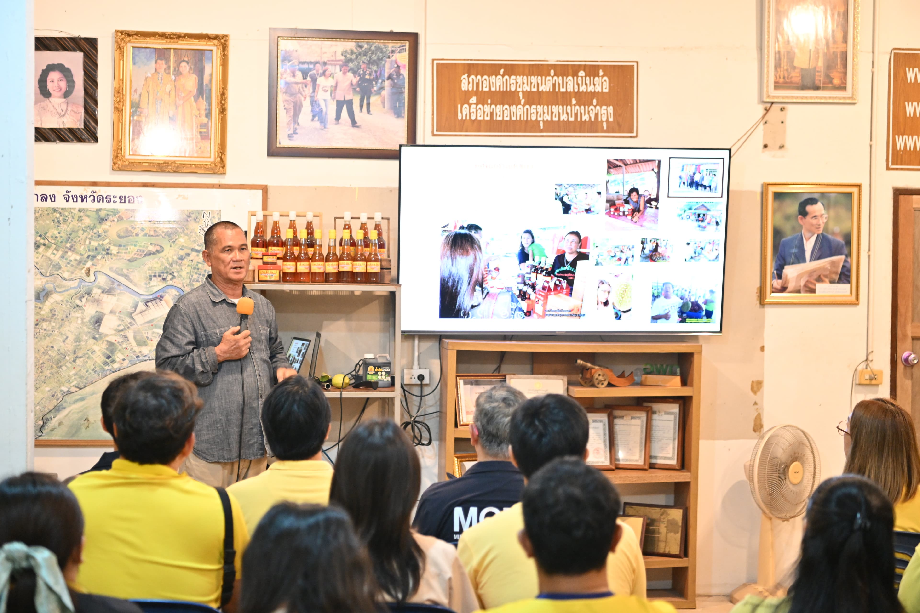 รูปภาพแกลเลอรี