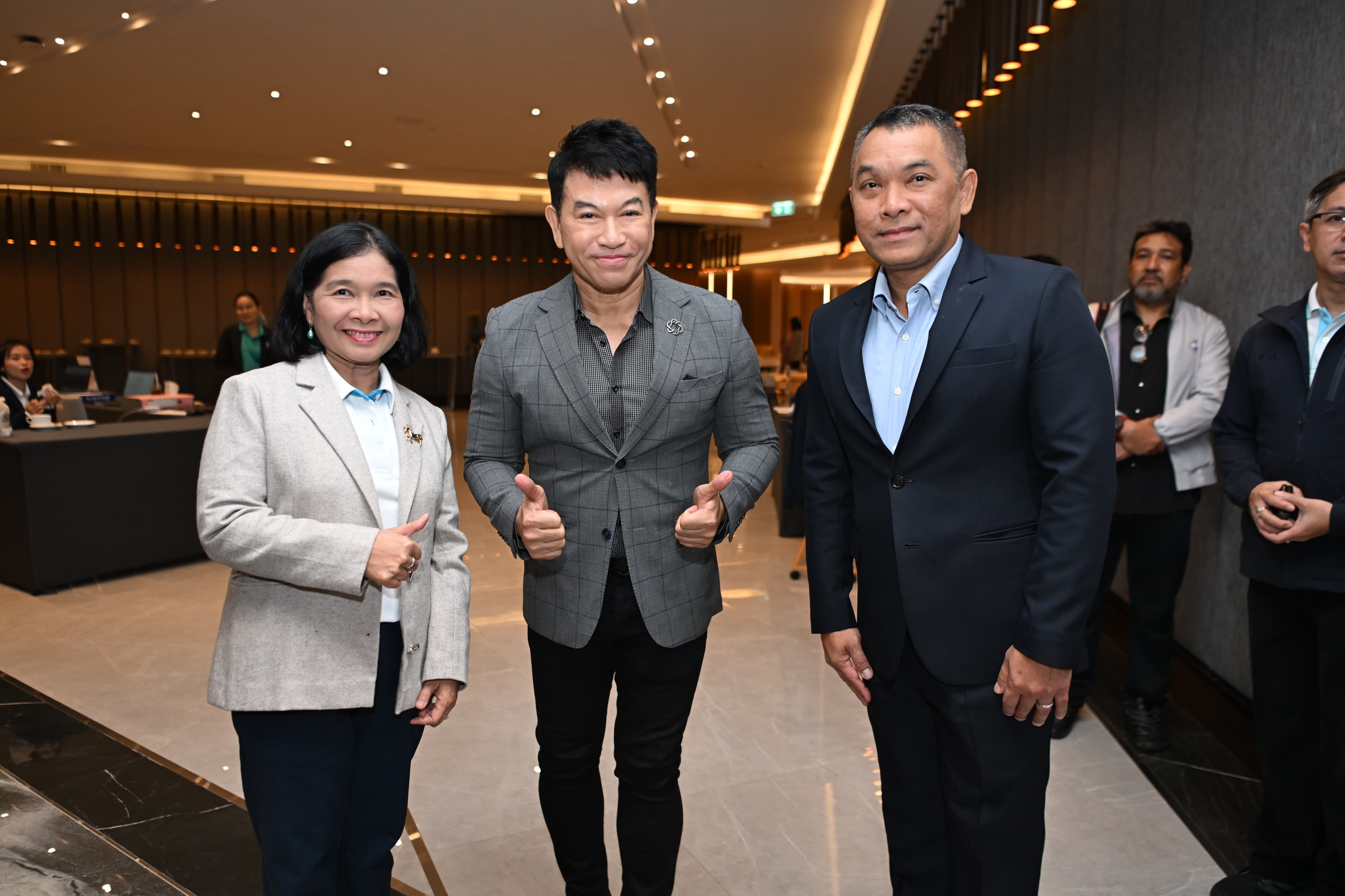 รูปภาพแกลเลอรี