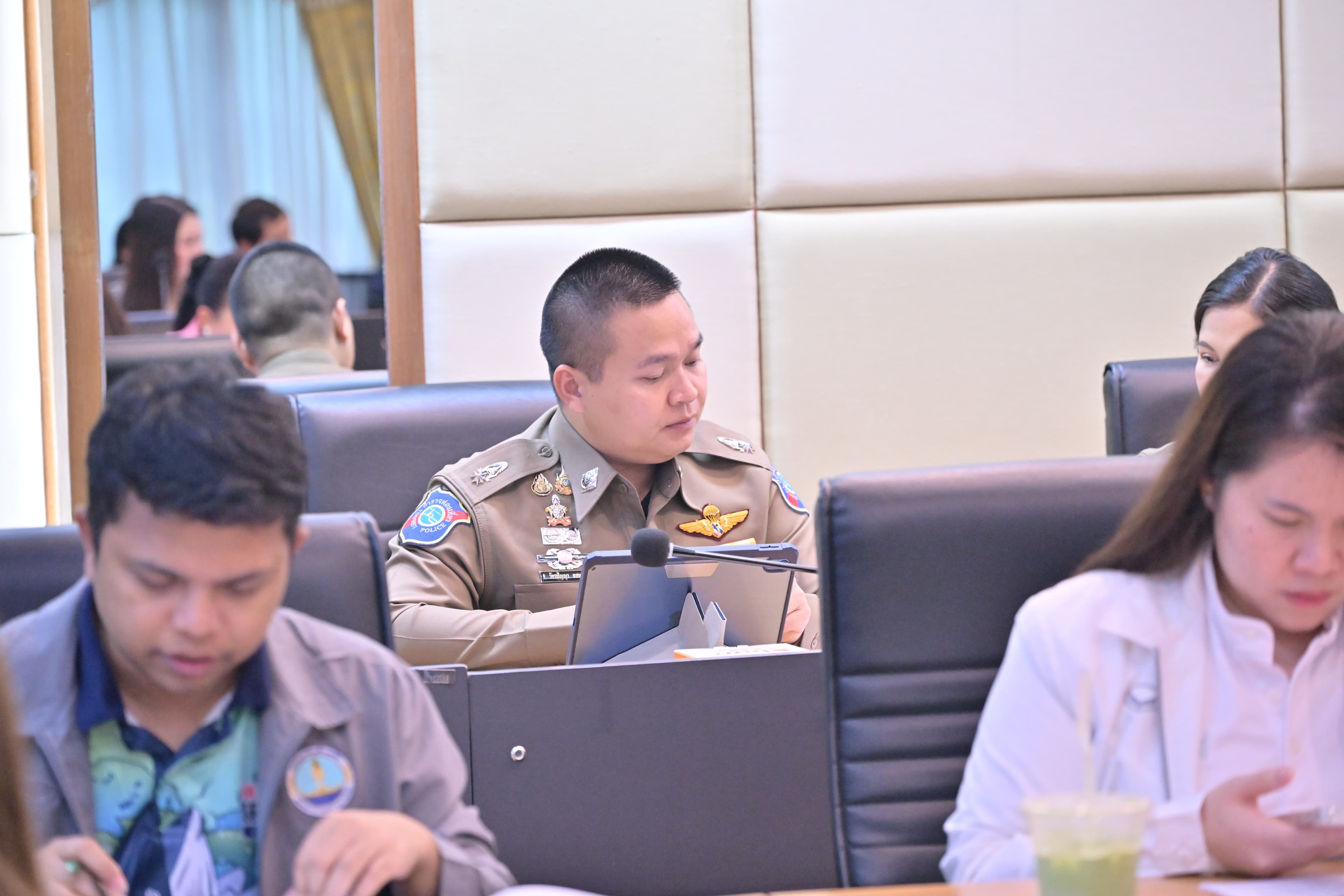 รูปภาพแกลเลอรี