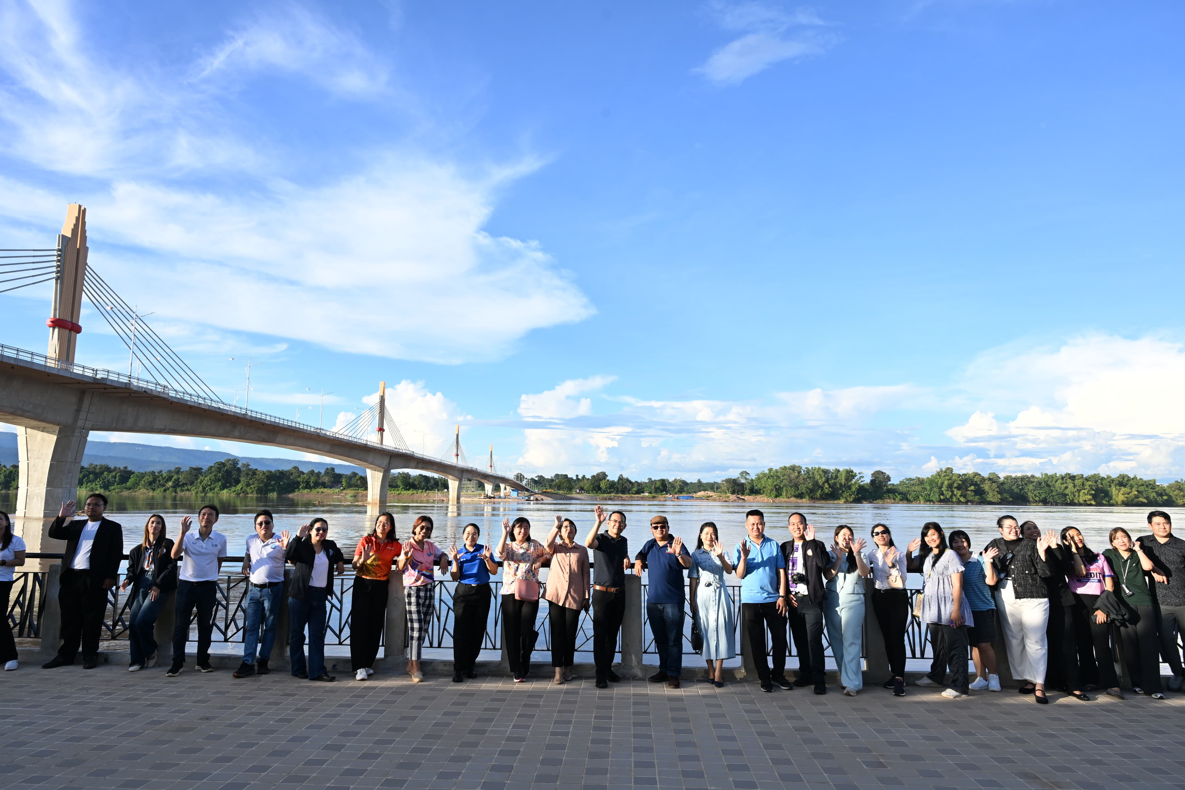 รูปภาพแกลเลอรี