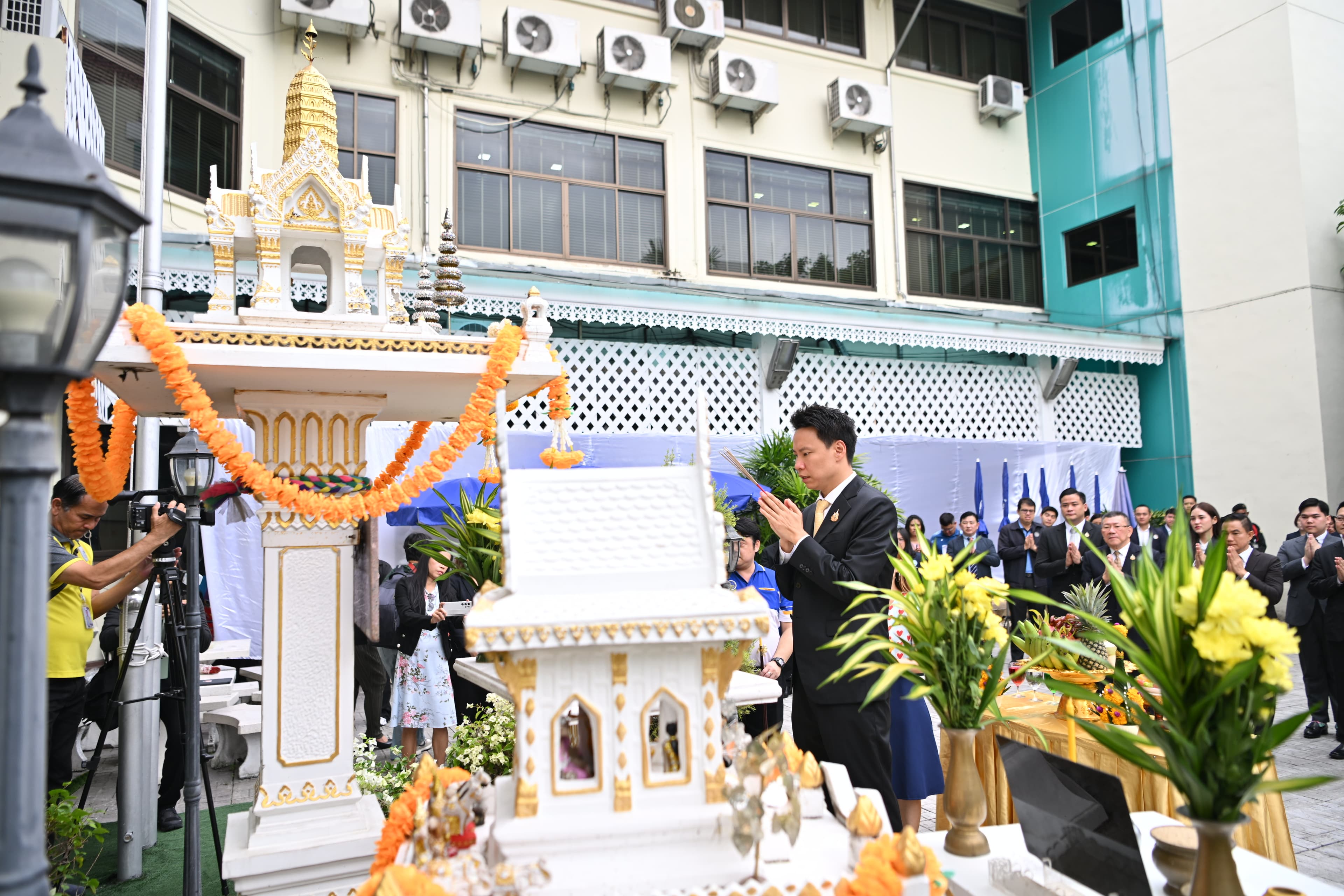 รูปภาพแกลเลอรี
