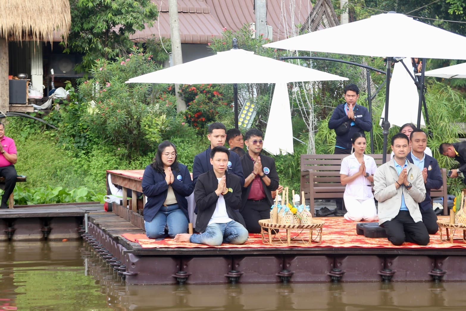 รูปภาพแกลเลอรี