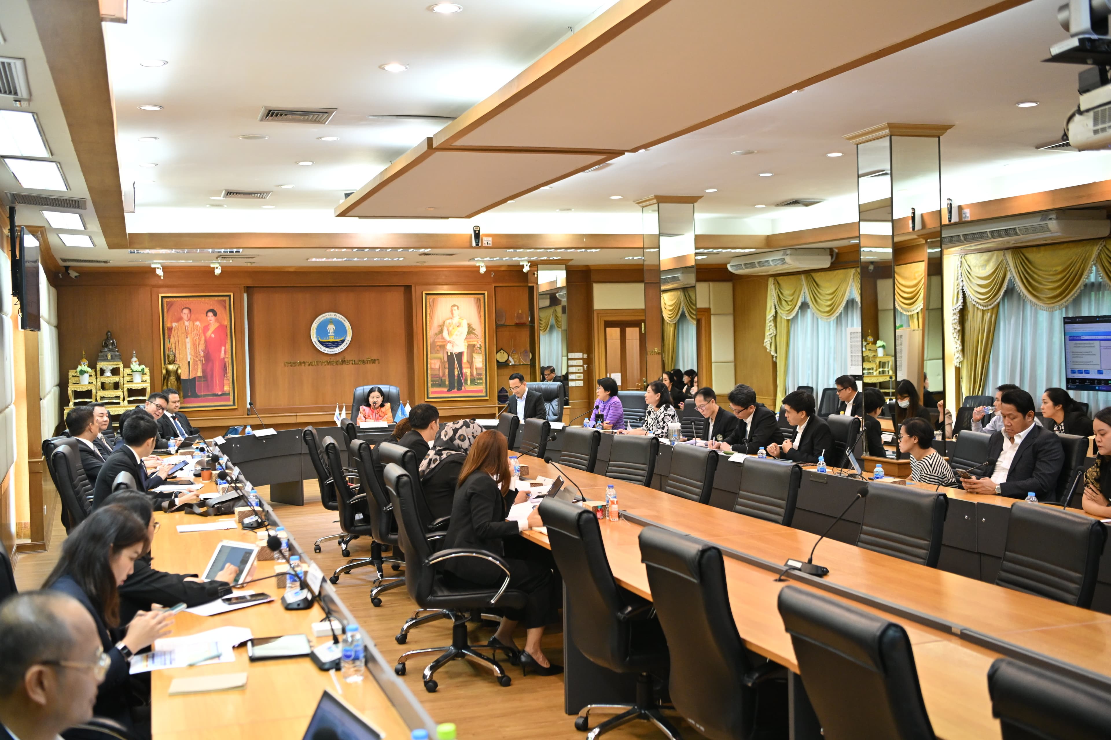 การประชุมคณะกรรมการขับเคลื่อนแผนงานบูรณาการสร้างรายได้จากการท่องเที่ยว ครั้งที่ 1/2568