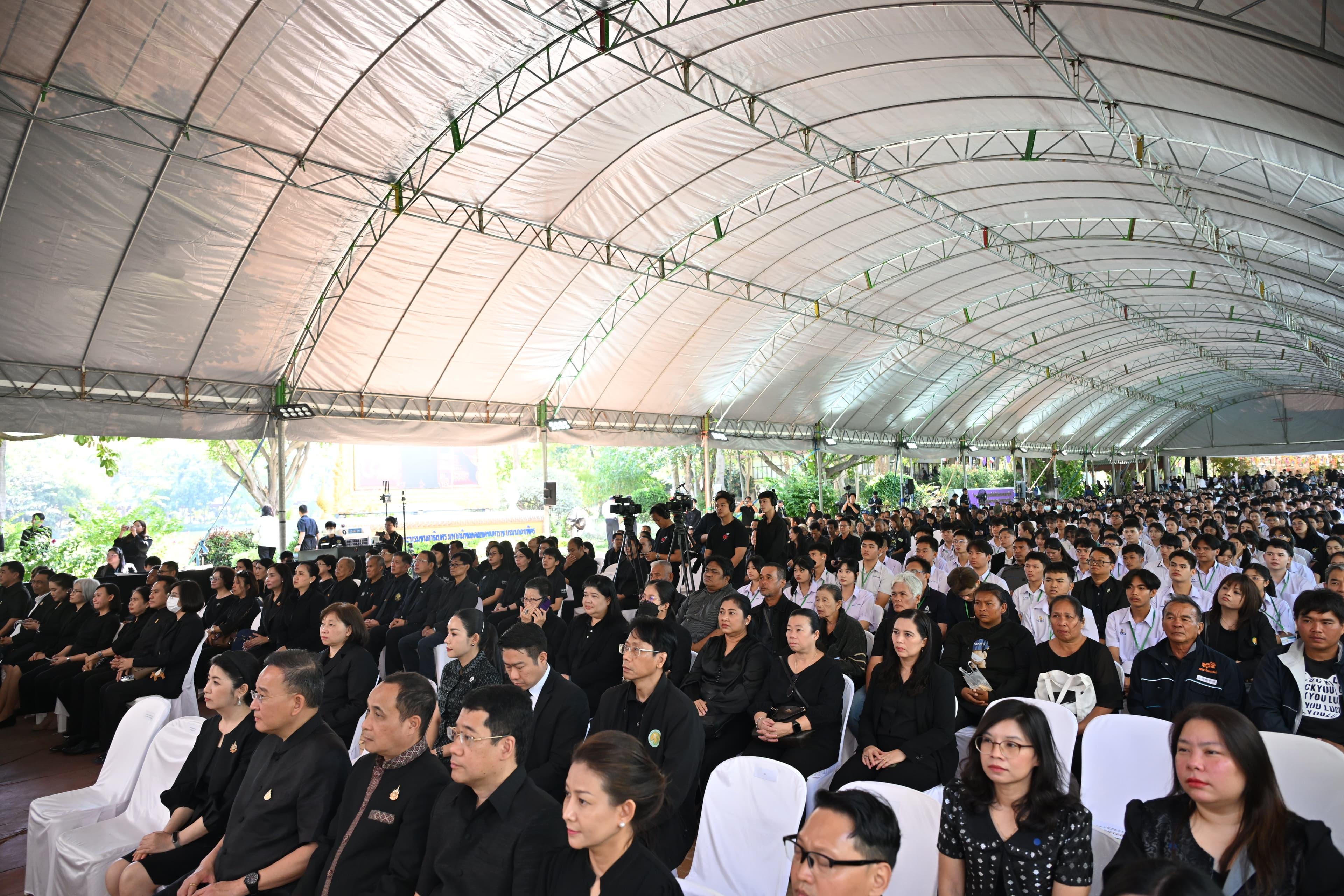 รูปภาพแกลเลอรี