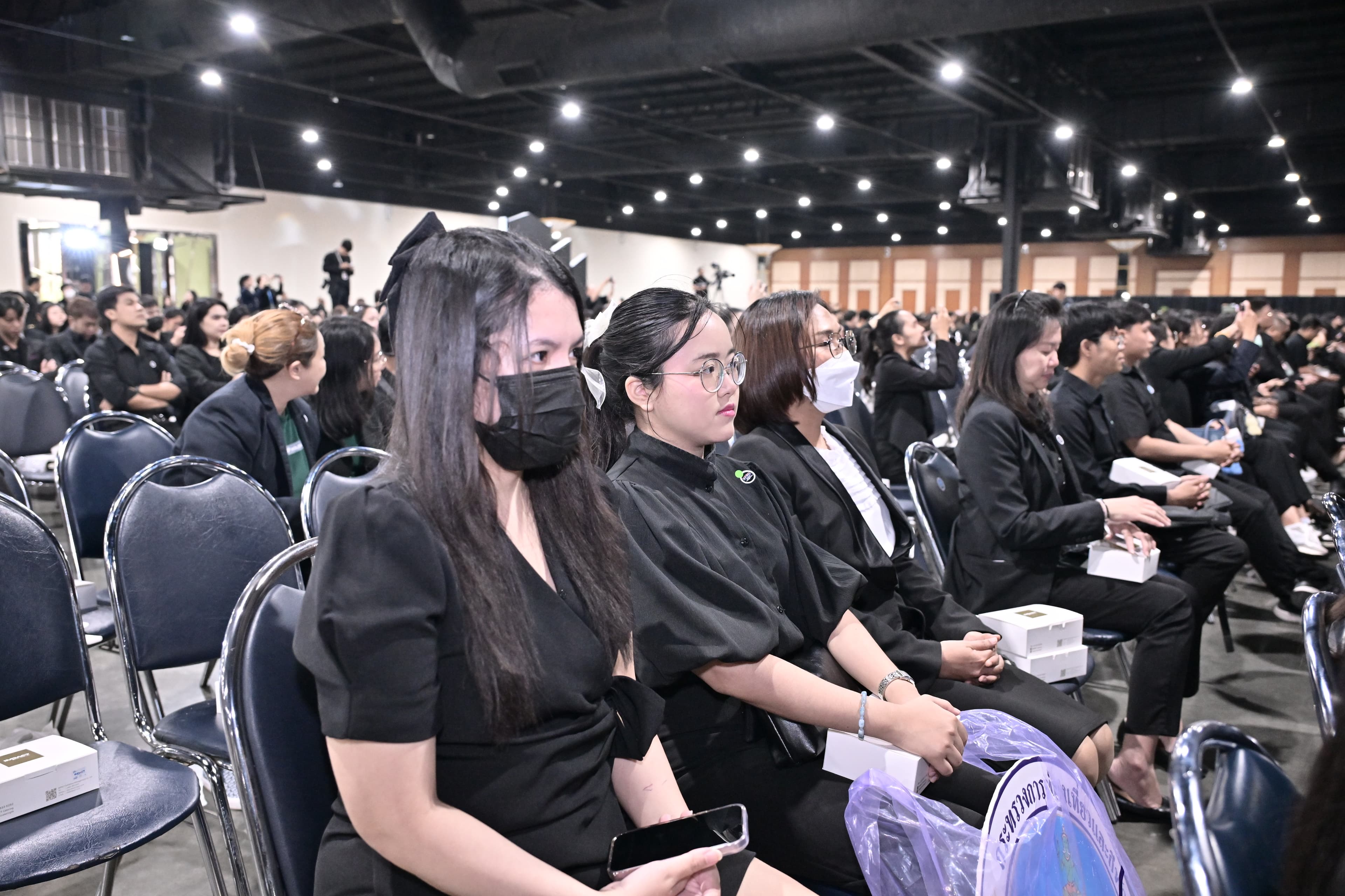 รูปภาพแกลเลอรี