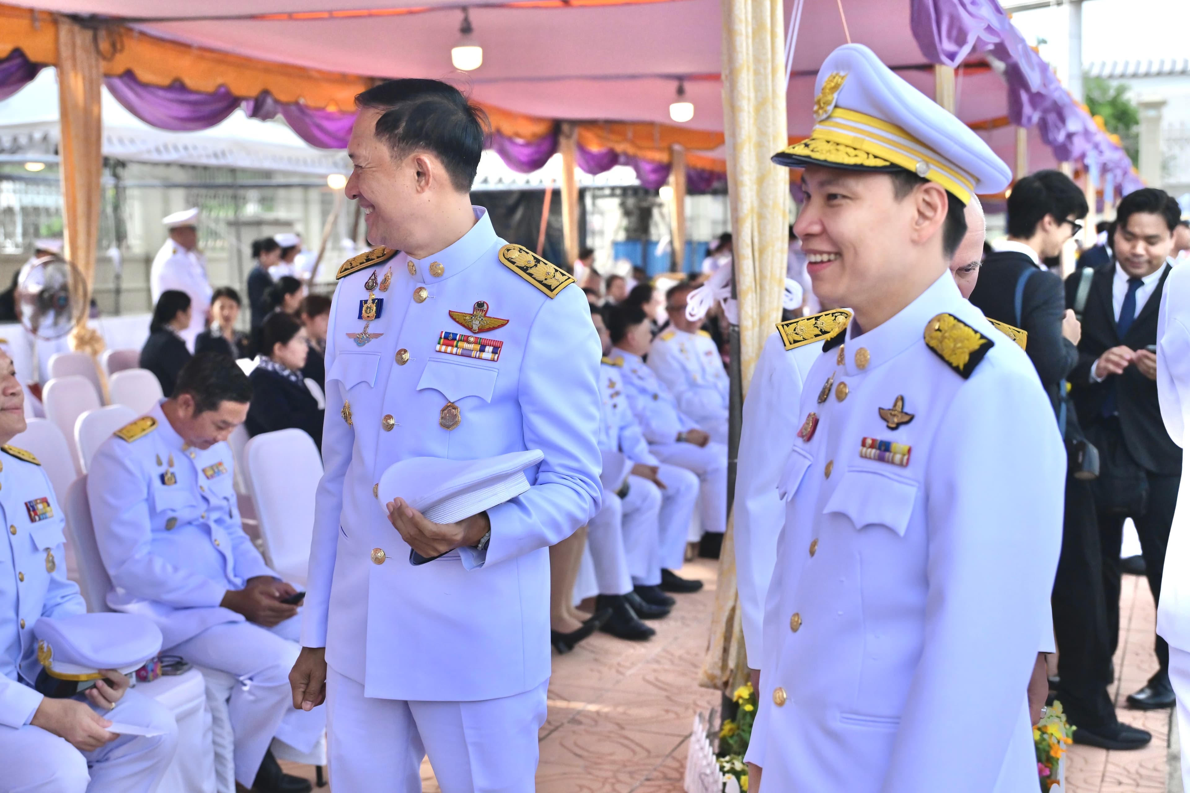 รูปภาพแกลเลอรี