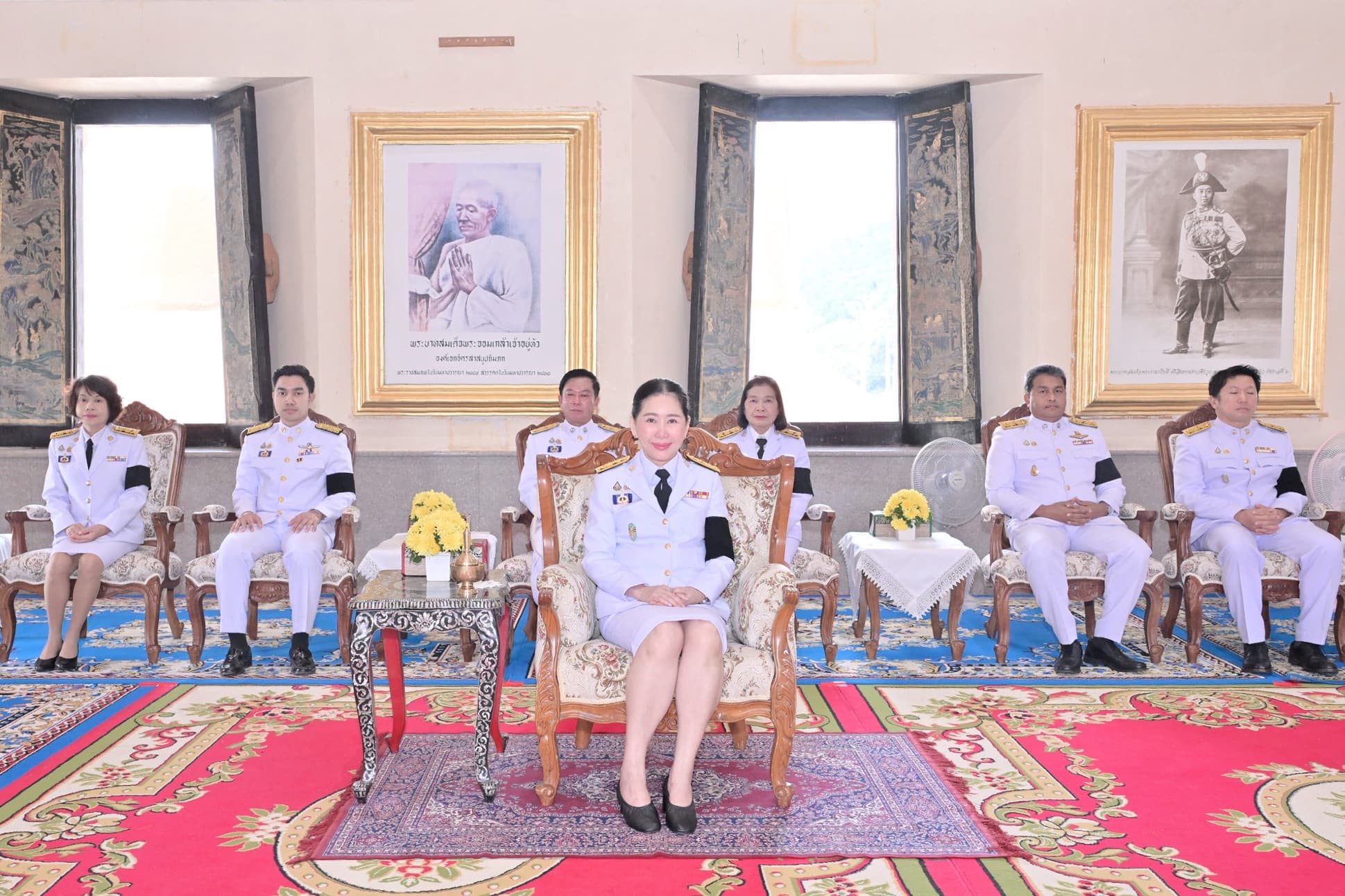 รูปภาพแกลเลอรี