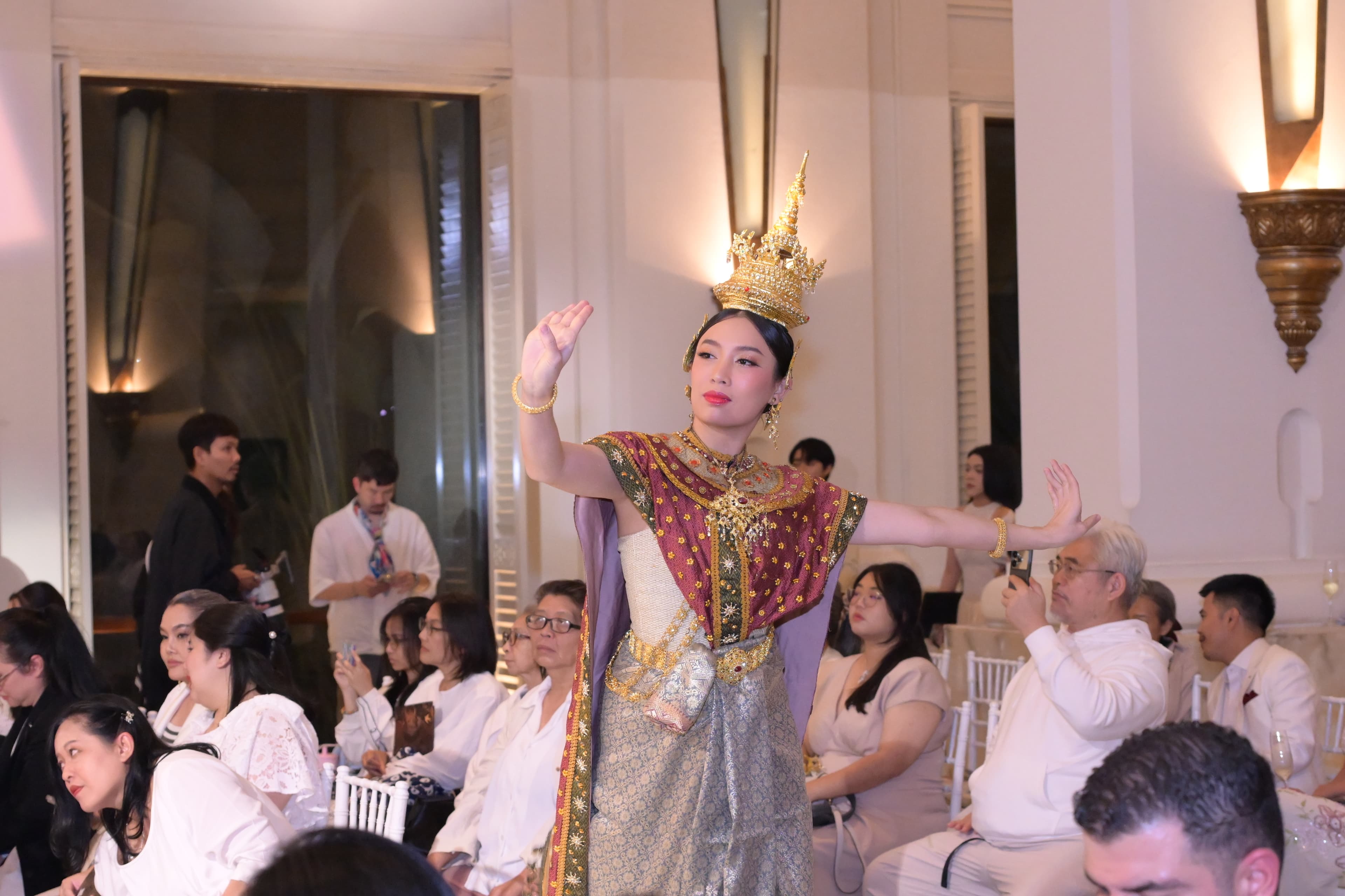 รูปภาพแกลเลอรี