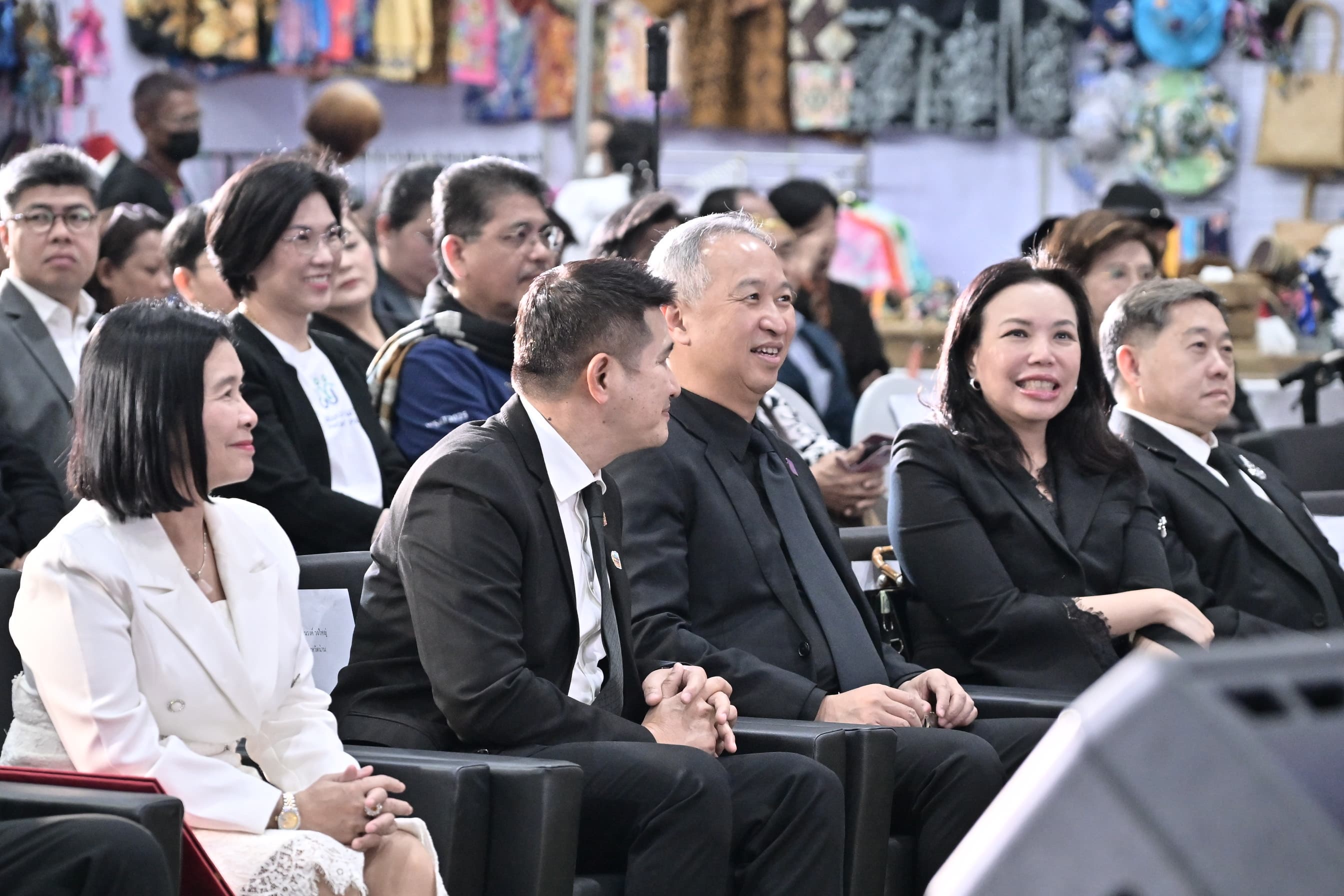 รูปภาพแกลเลอรี