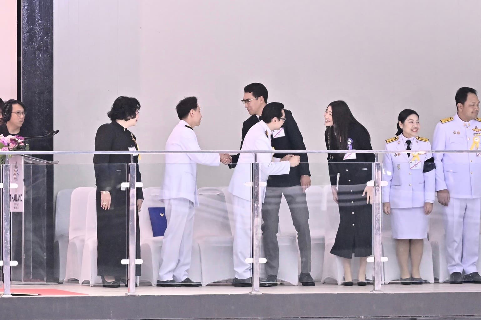 รูปภาพแกลเลอรี