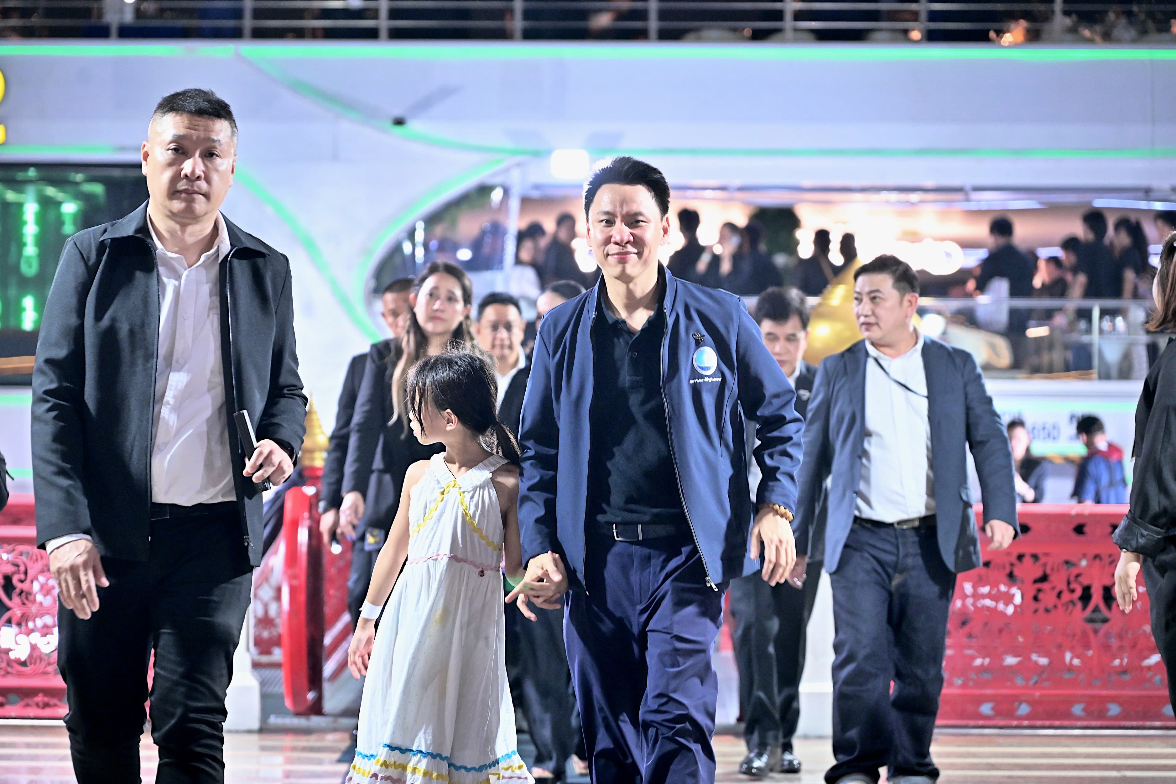 รูปภาพแกลเลอรี