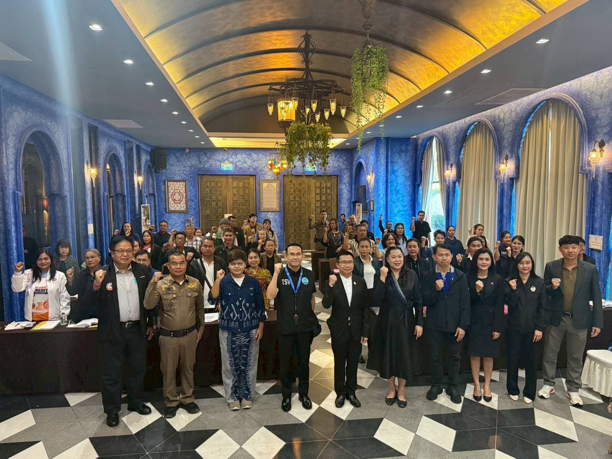 ผู้ช่วยปลัดกระทรวงการท่องเที่ยวและกีฬา มอบนโยบาย อสทก. อุดรธานี รุ่นที่ 2 เน้น 4 ภารกิจหลัก สร้างความพร้อมรับบทเจ้าบ้านที่ดีสู่มหกรรมพืชสวนโลก 2569