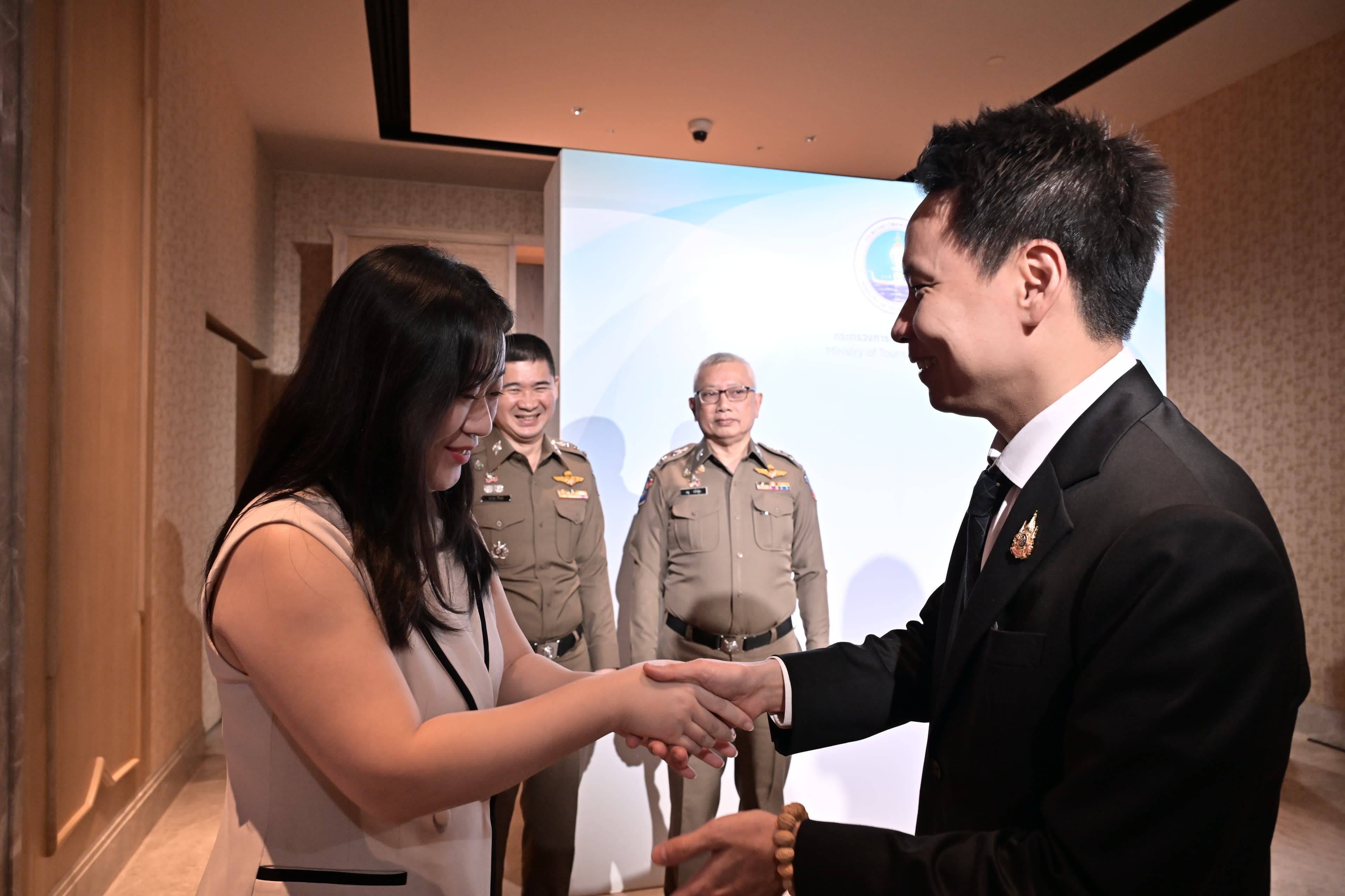 รูปภาพแกลเลอรี