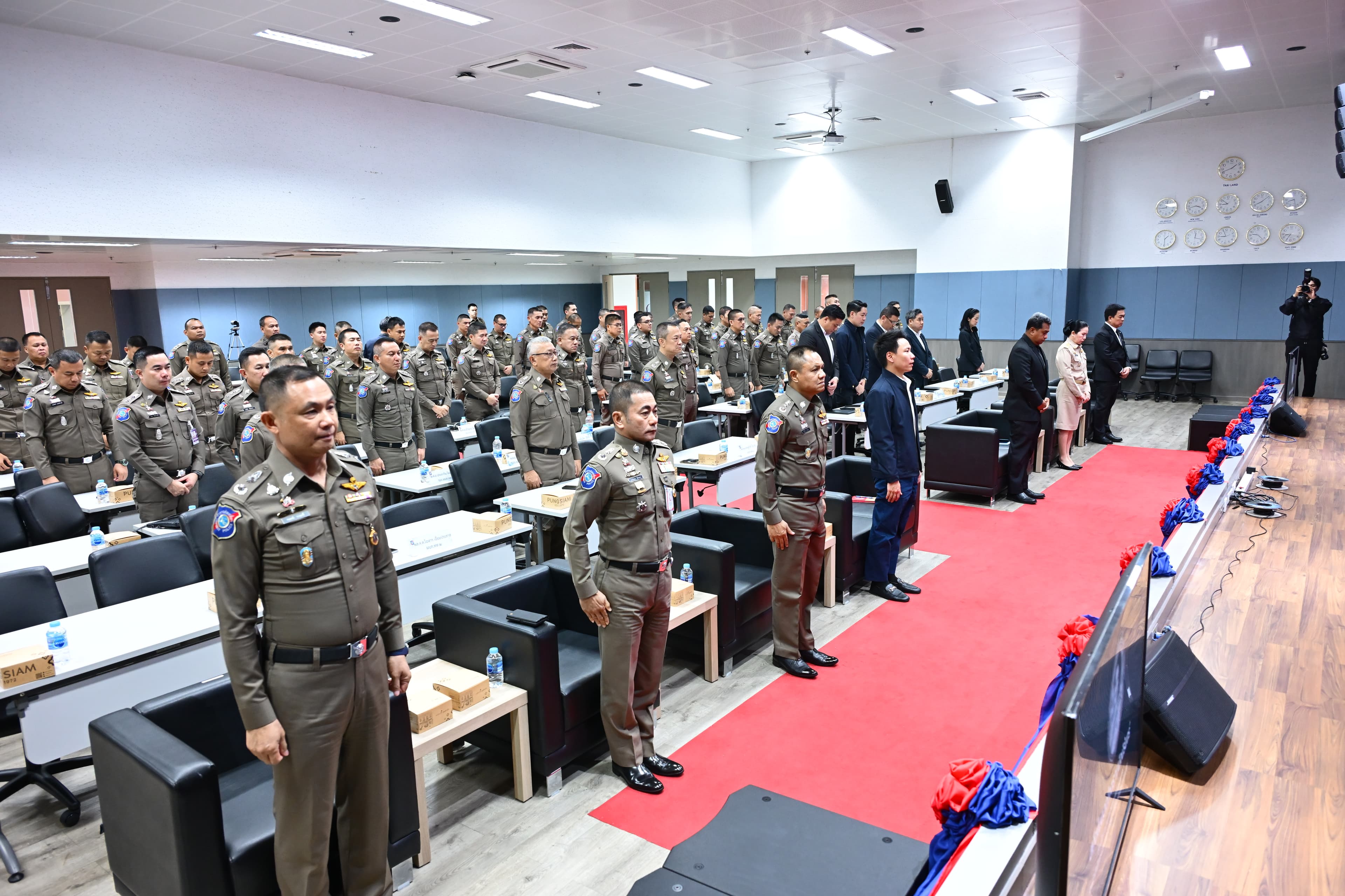 รูปภาพแกลเลอรี