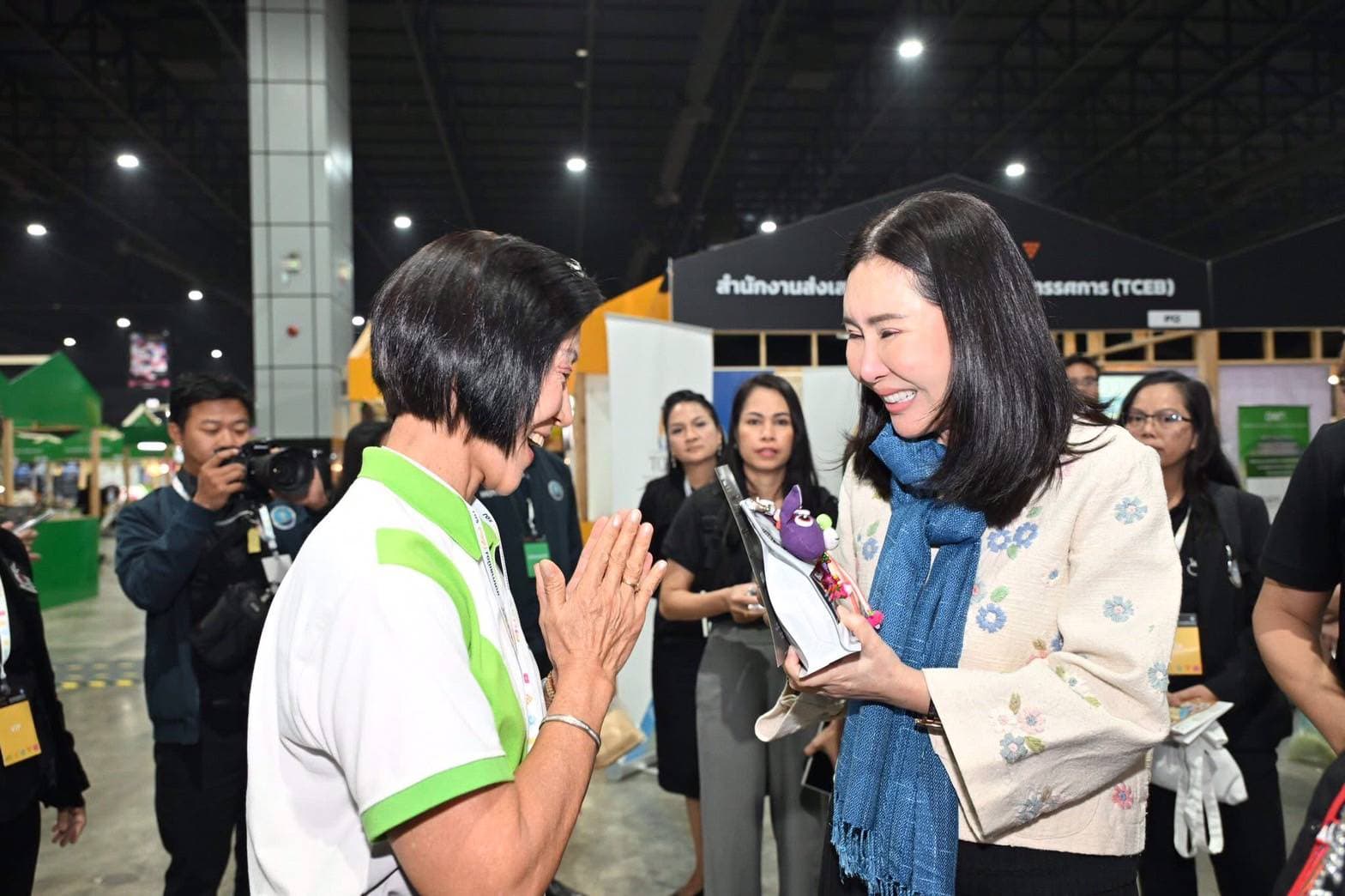 รูปภาพแกลเลอรี