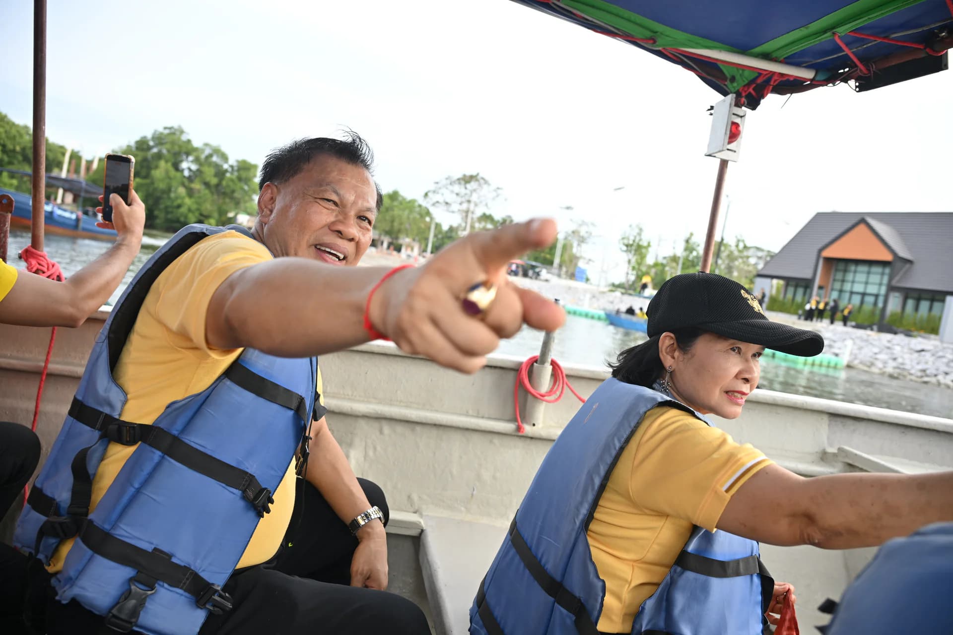 รูปภาพแกลเลอรี