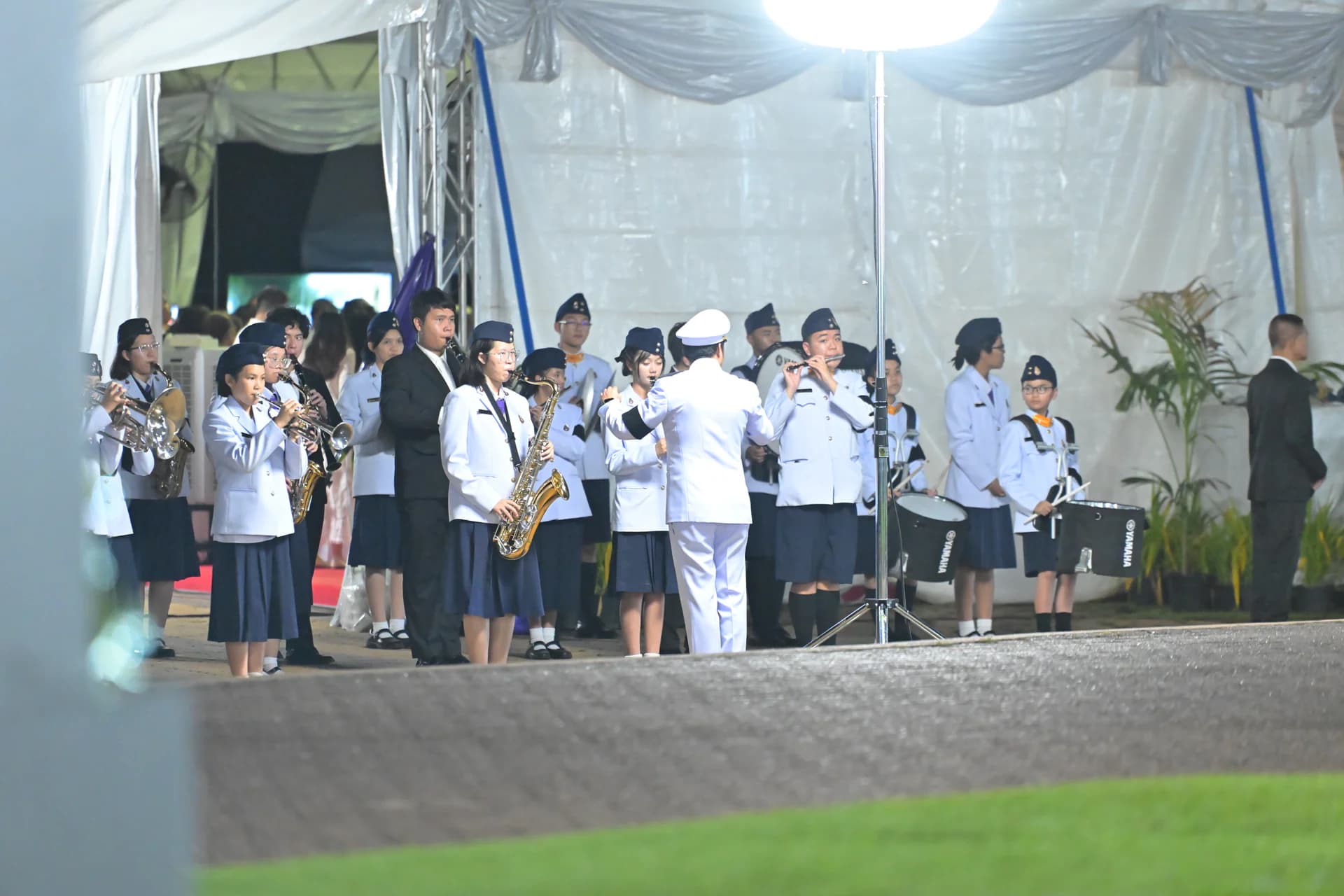 รูปภาพแกลเลอรี