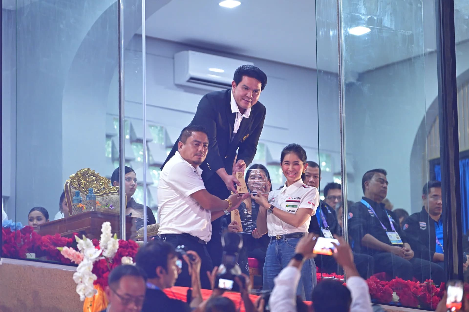 รูปภาพแกลเลอรี
