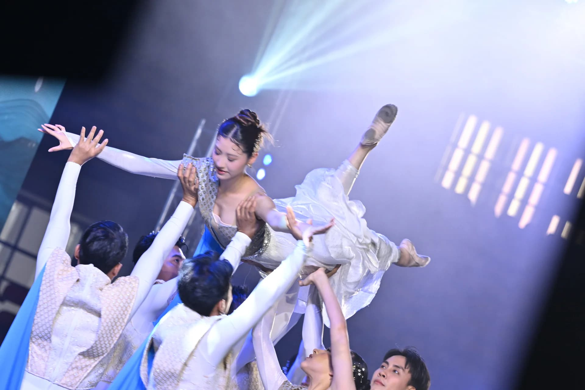 รูปภาพแกลเลอรี