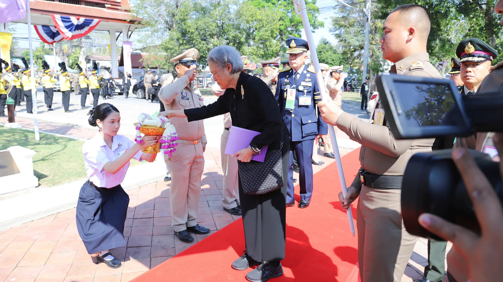 รูปภาพแกลเลอรี