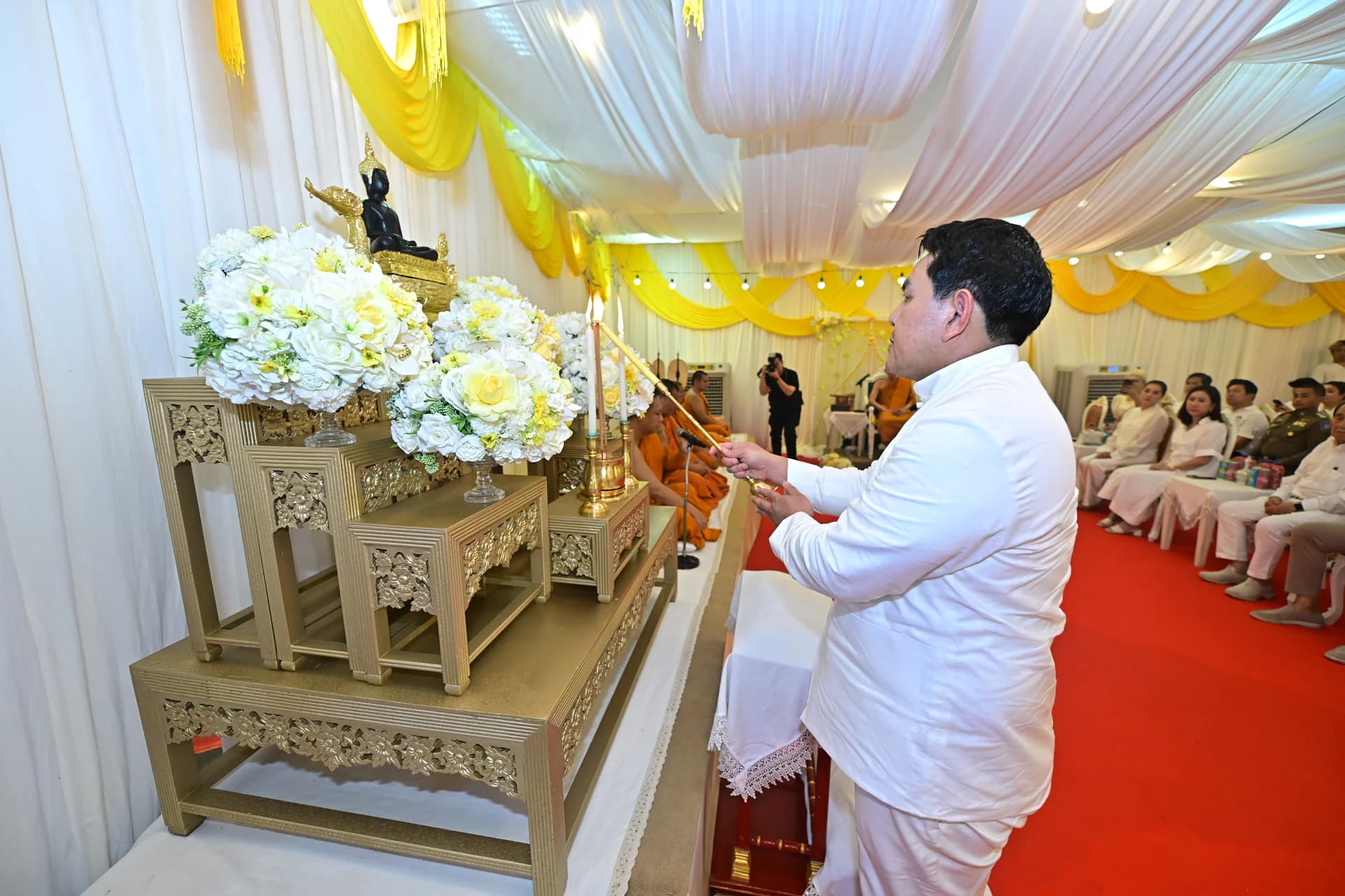 รูปภาพแกลเลอรี