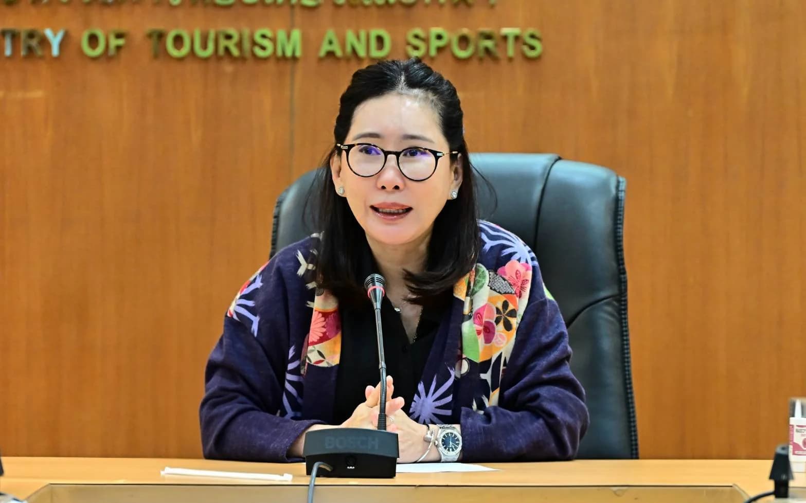 กระทรวงท่องเที่ยวฯ เร่งดูแลประสานงานนักท่องเที่ยวติดค้างพร้อมบูรณาการทุกภาคส่วนยึดความเชื่อมั่นนักท่องเที่ยว  นางสาวนัทรียา ทวีวงศ์ ปลัดกระทรวงการท่องเที่ย