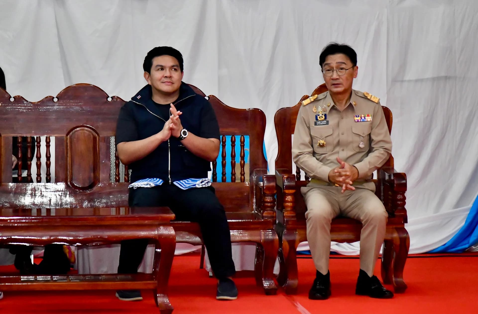 รูปภาพแกลเลอรี