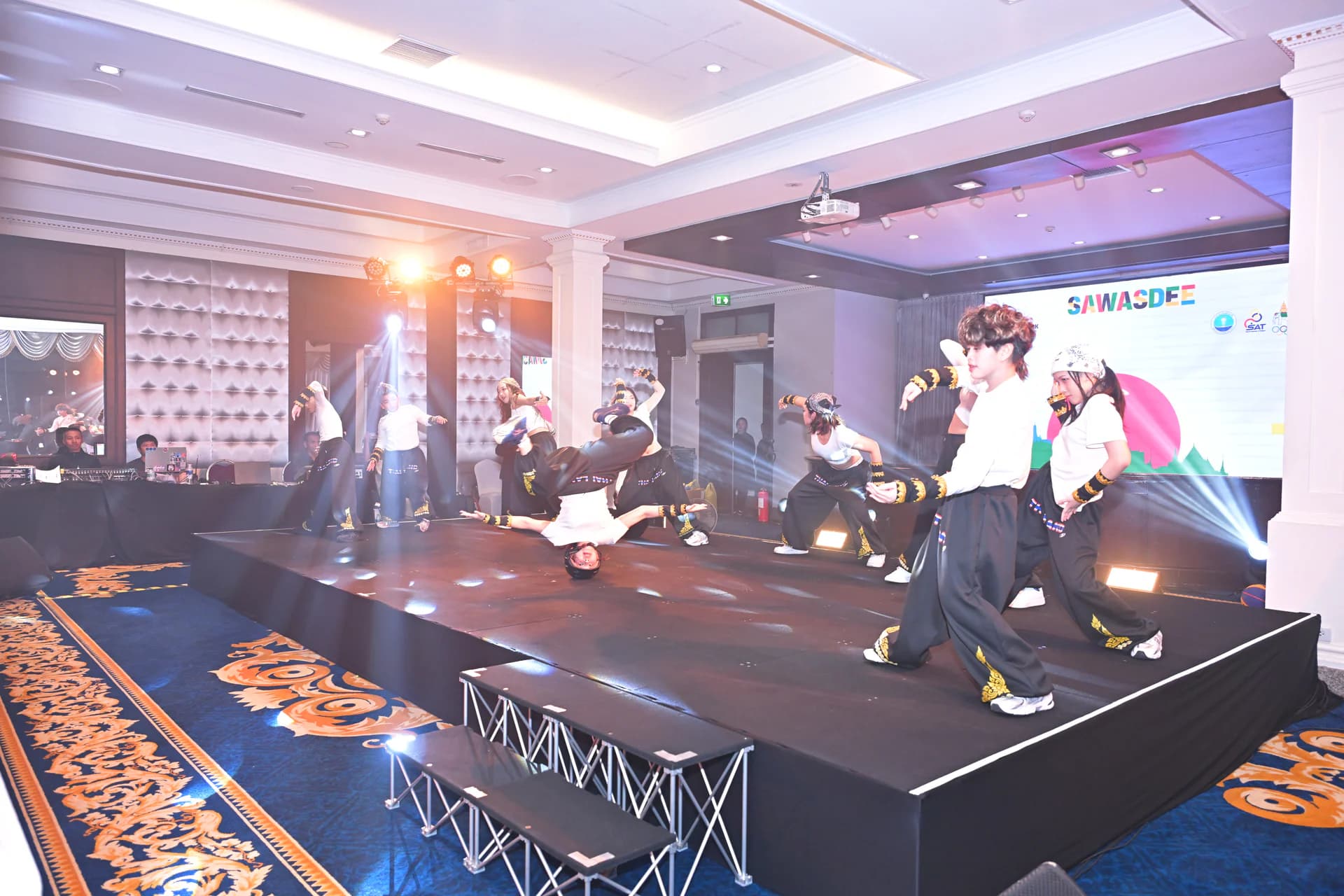 รูปภาพแกลเลอรี