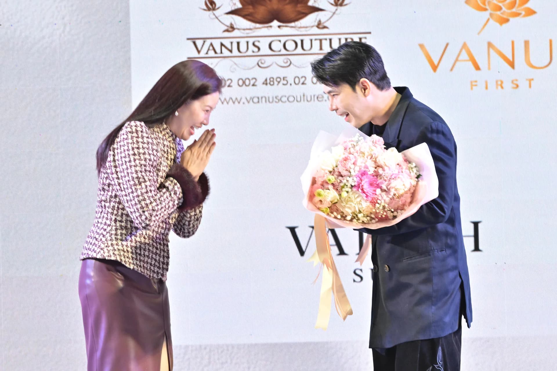 รูปภาพแกลเลอรี
