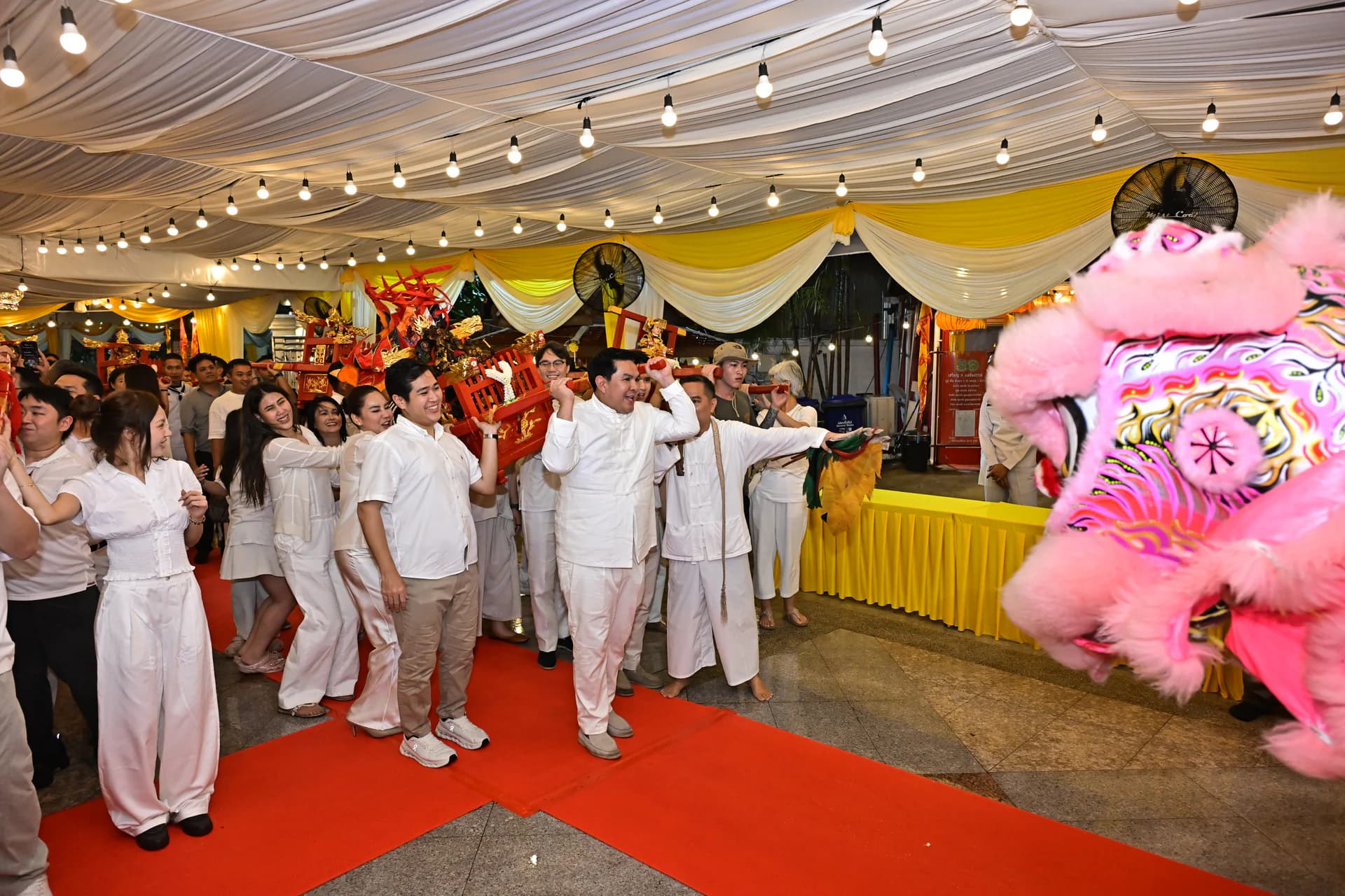 รูปภาพแกลเลอรี