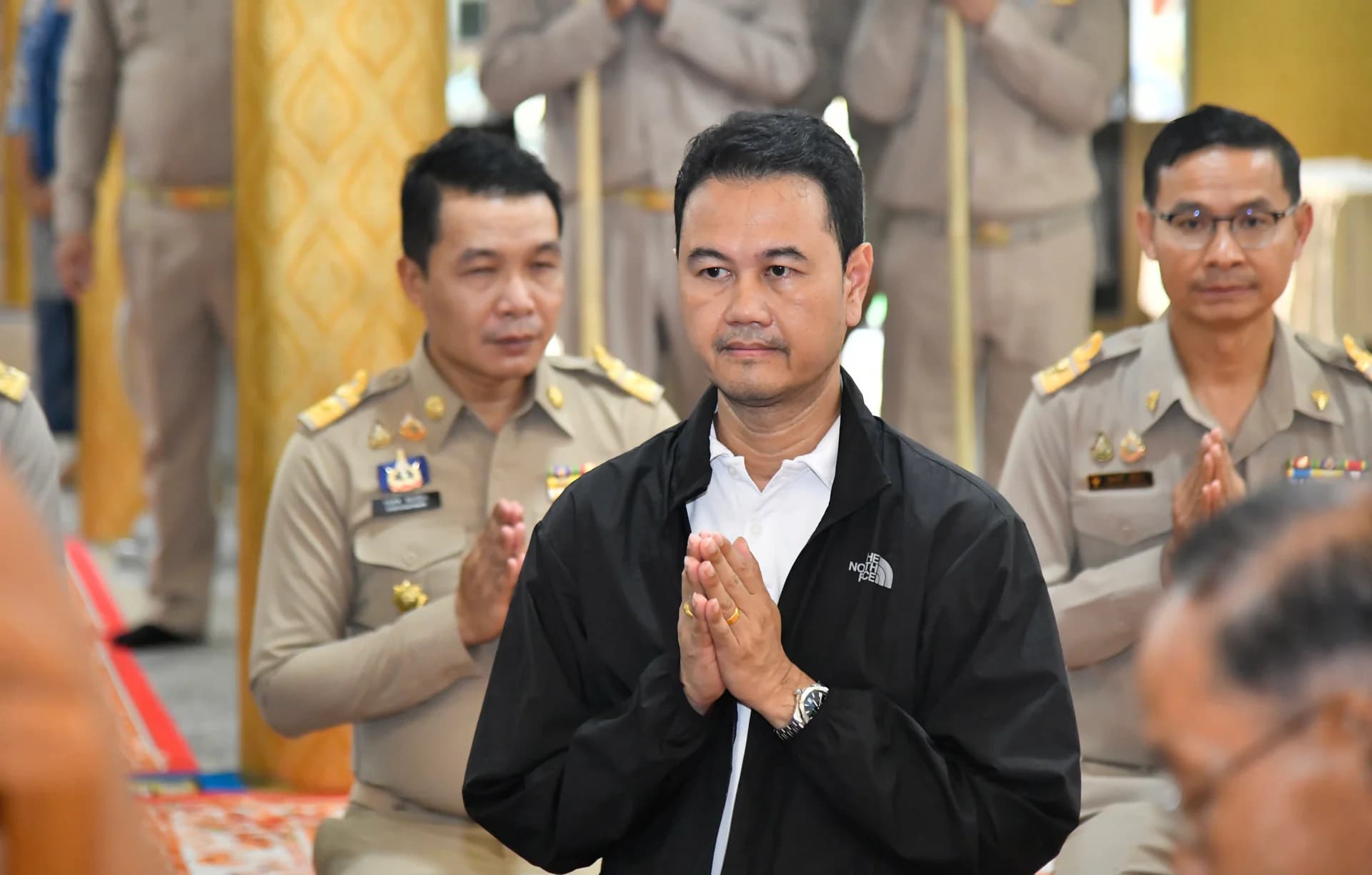 รูปภาพแกลเลอรี