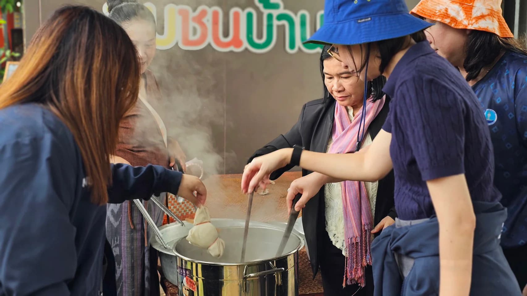 รูปภาพแกลเลอรี