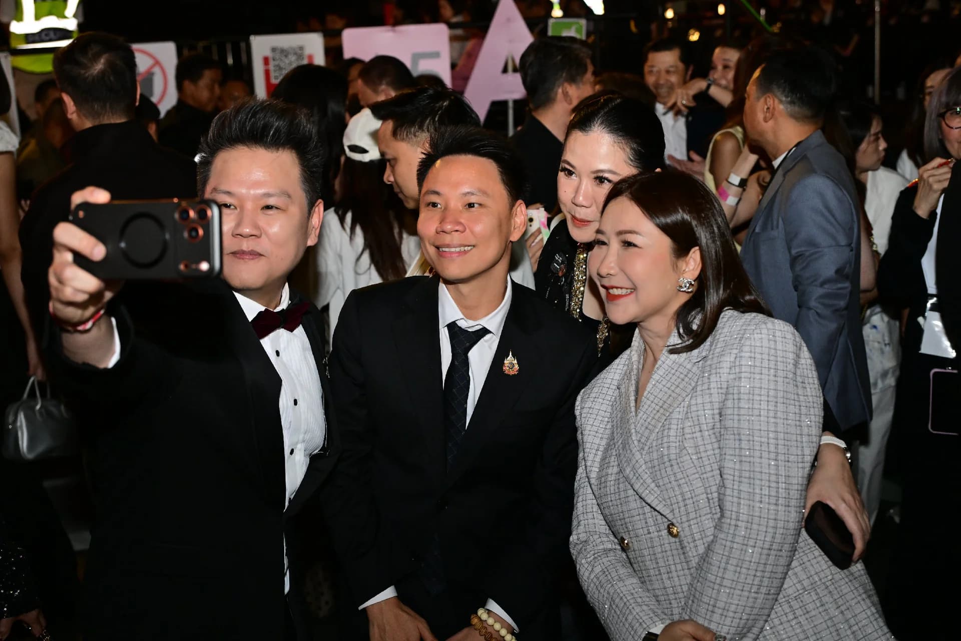 รูปภาพแกลเลอรี