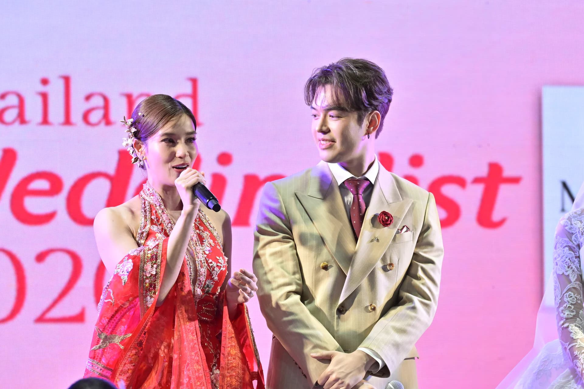 รูปภาพแกลเลอรี