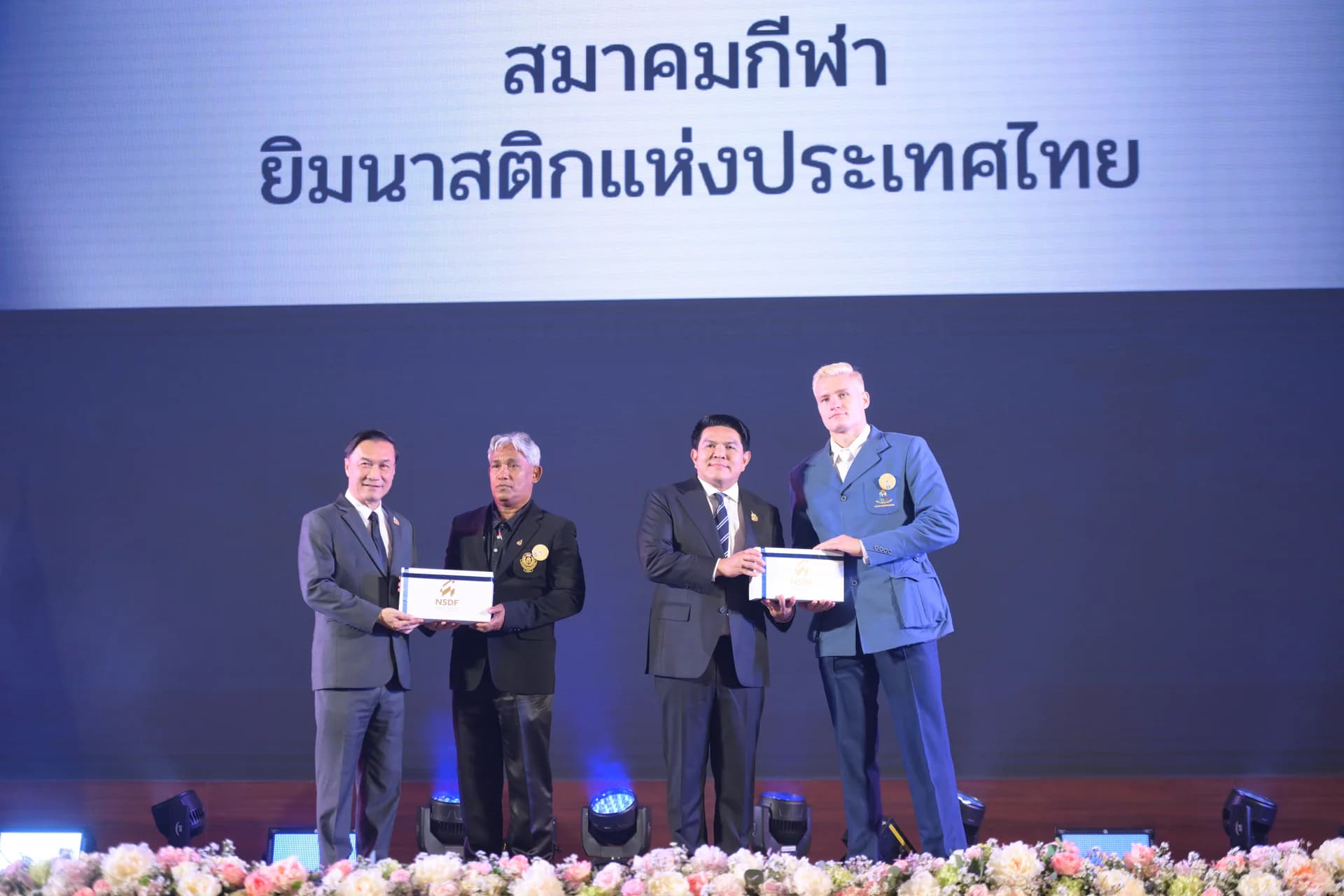 รูปภาพแกลเลอรี