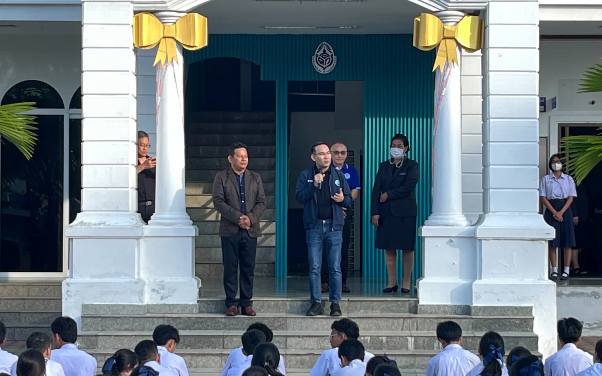 ผู้ช่วยปลัดกระทรวงการท่องเที่ยวและกีฬา เยี่ยมโรงเรียนสตรีภูเก็ต เน้นย้ำการพัฒนาทรัพยากรมนุษย์รองรับการท่องเที่ยวคุณภาพ