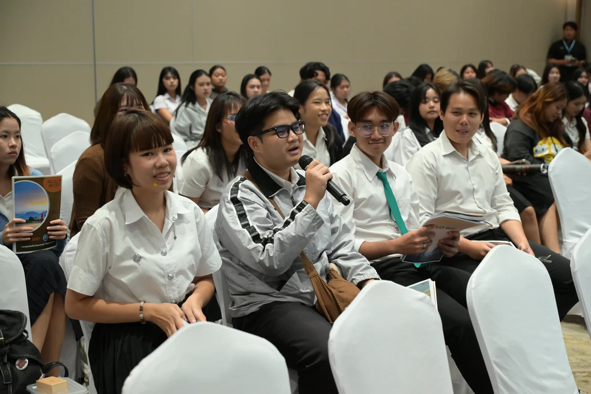 รูปภาพแกลเลอรี