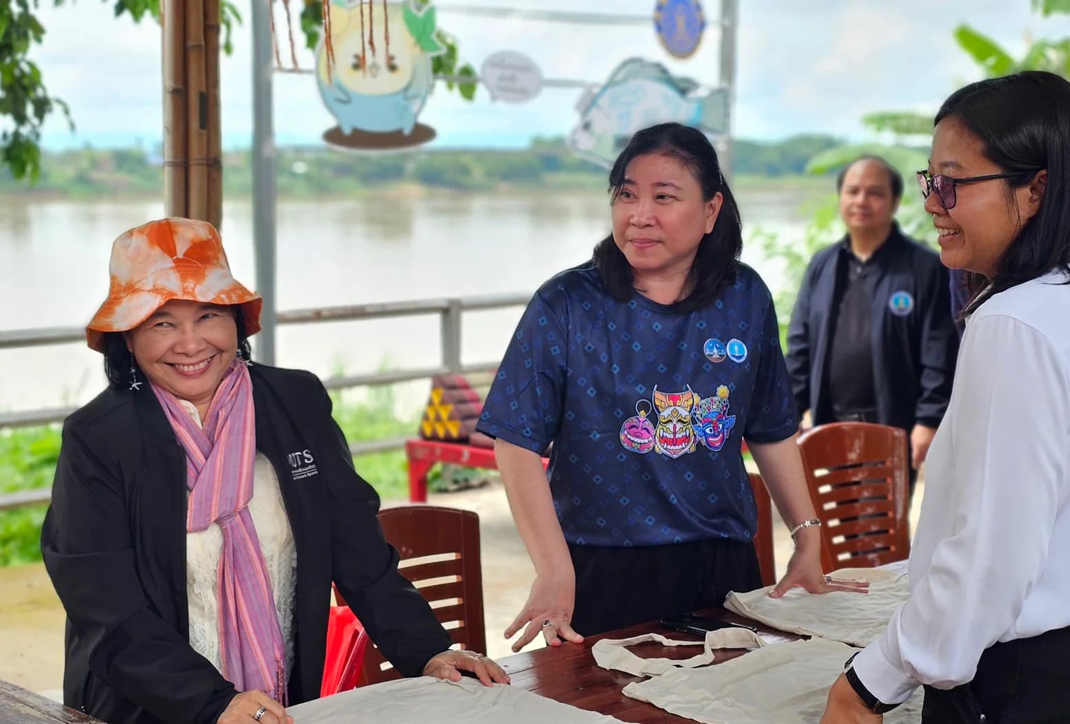 รูปภาพแกลเลอรี