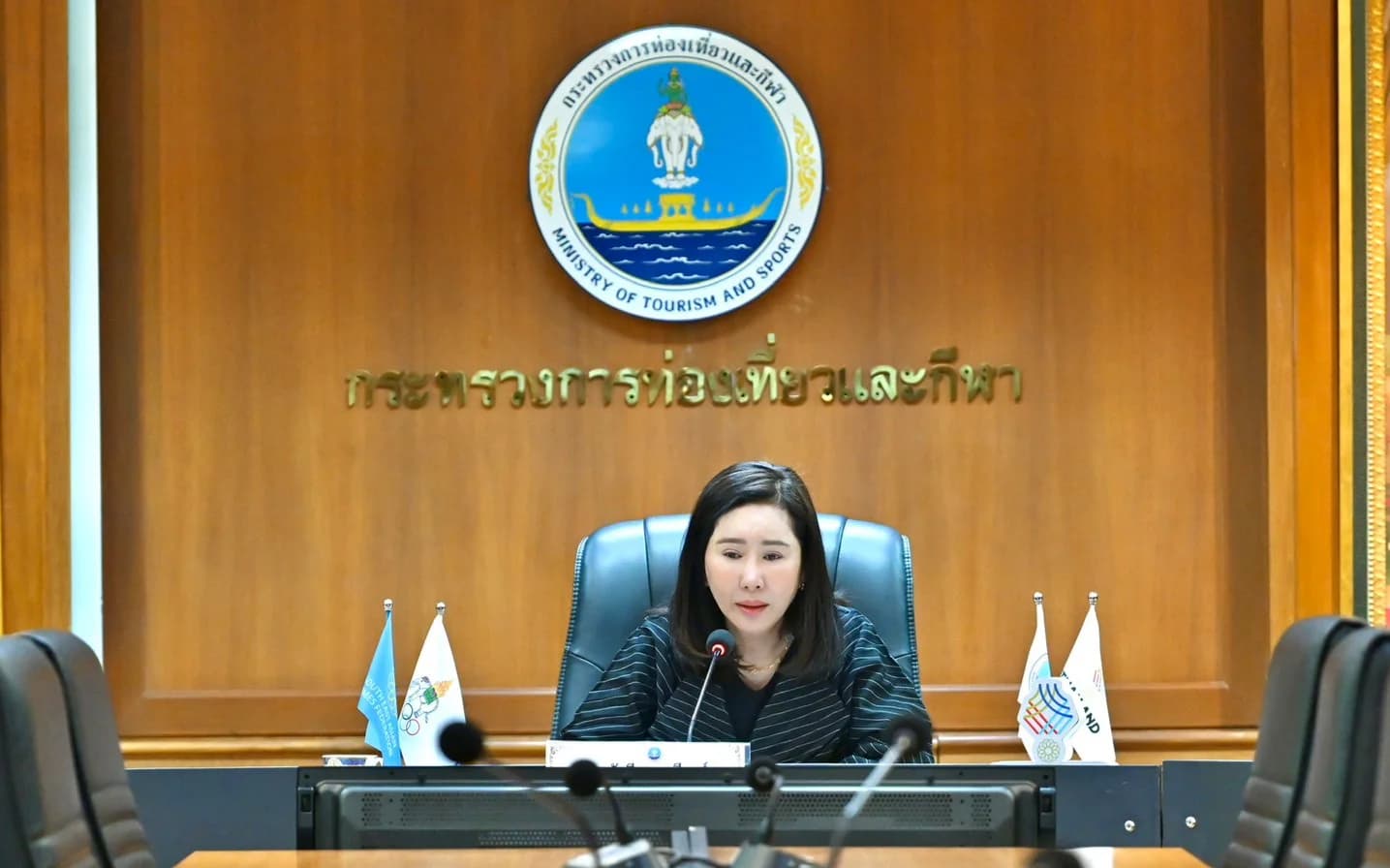 บริหารสำนักงานปลัดกระทรวงการท่องเที่ยวและกีฬา ร่วมประชุมติดตามผลและกำหนดทิศทางการดำเนินงานปีงบประมาณ 2569