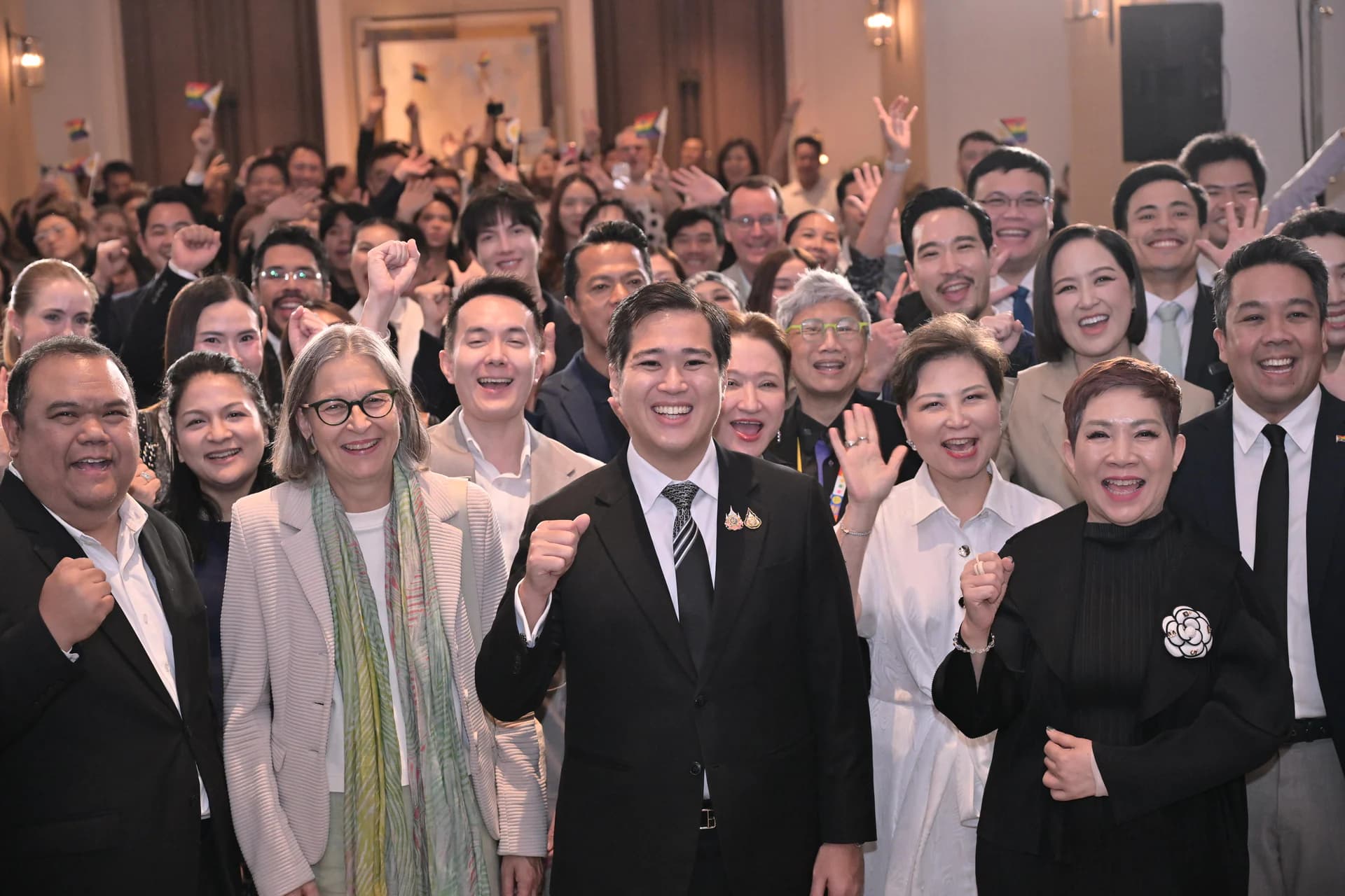 รูปภาพแกลเลอรี