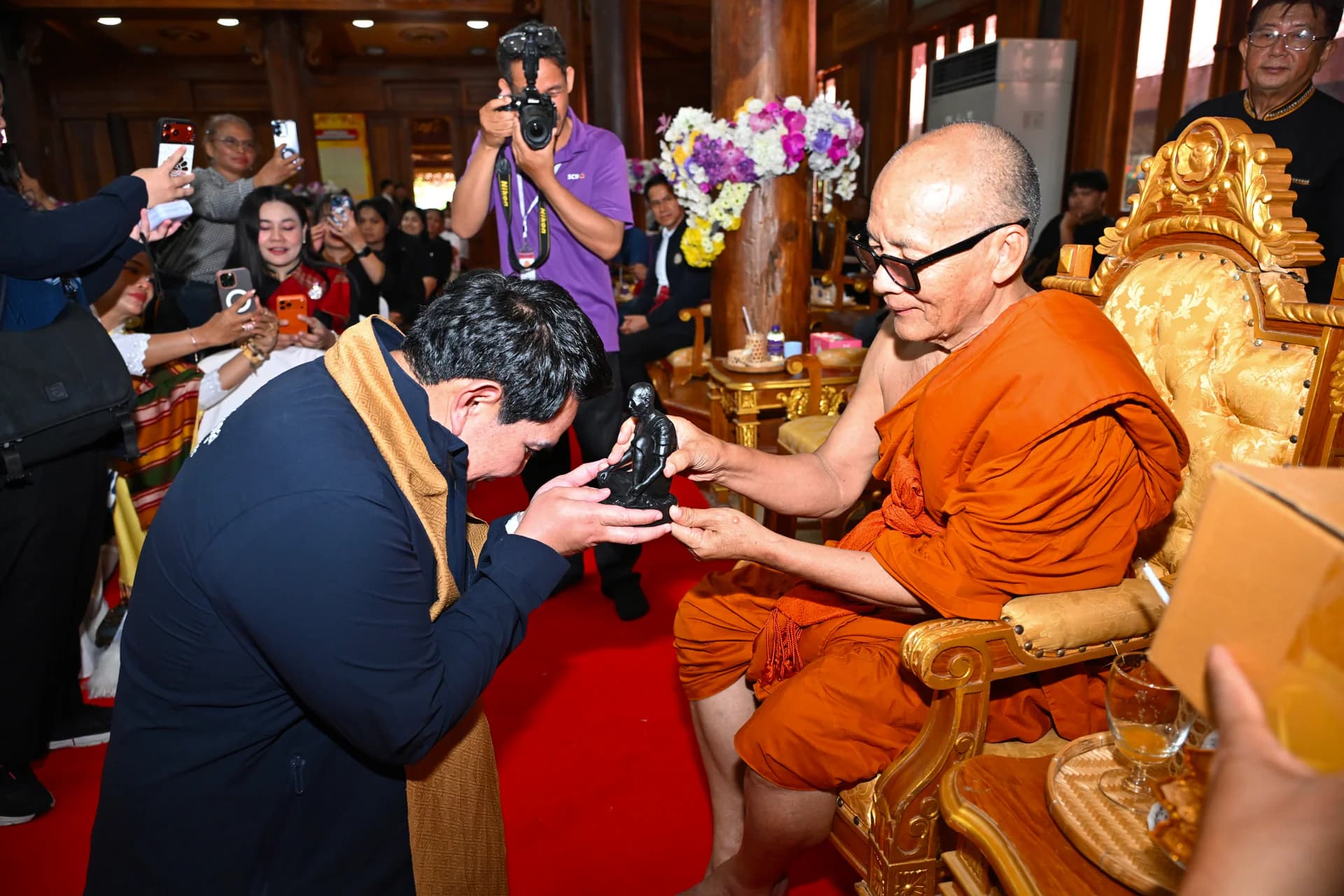 รูปภาพแกลเลอรี